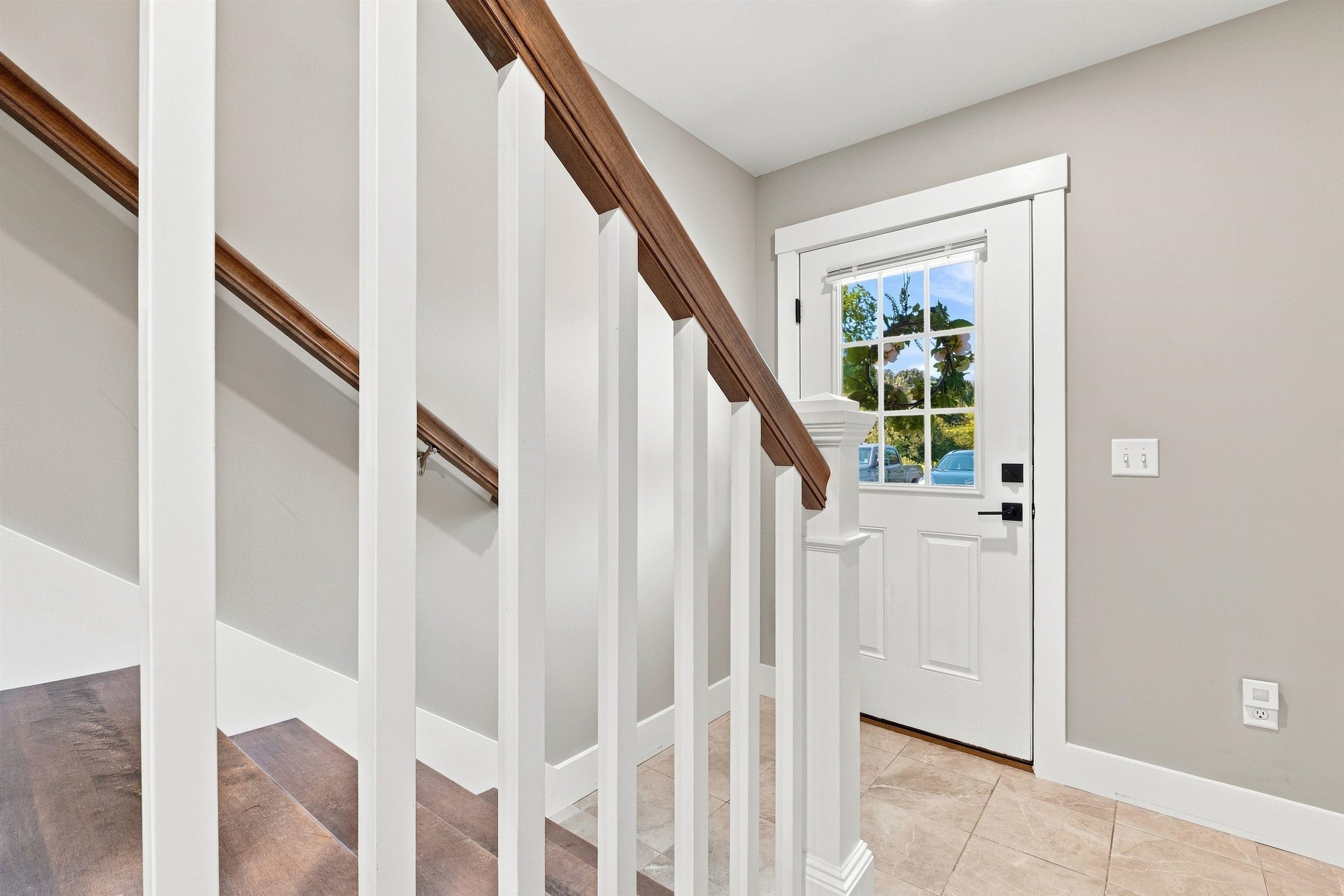 3rd image of 32 Charter St #1, Exeter, NH 03833 | MLS# 5104365
