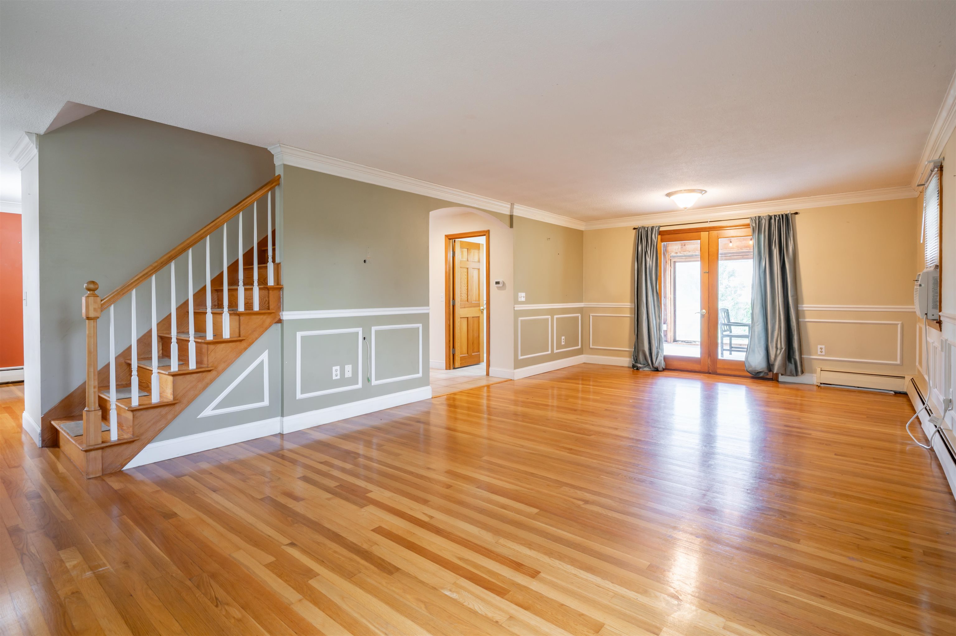15 Parkhurst Dr, Nashua, NH 03062