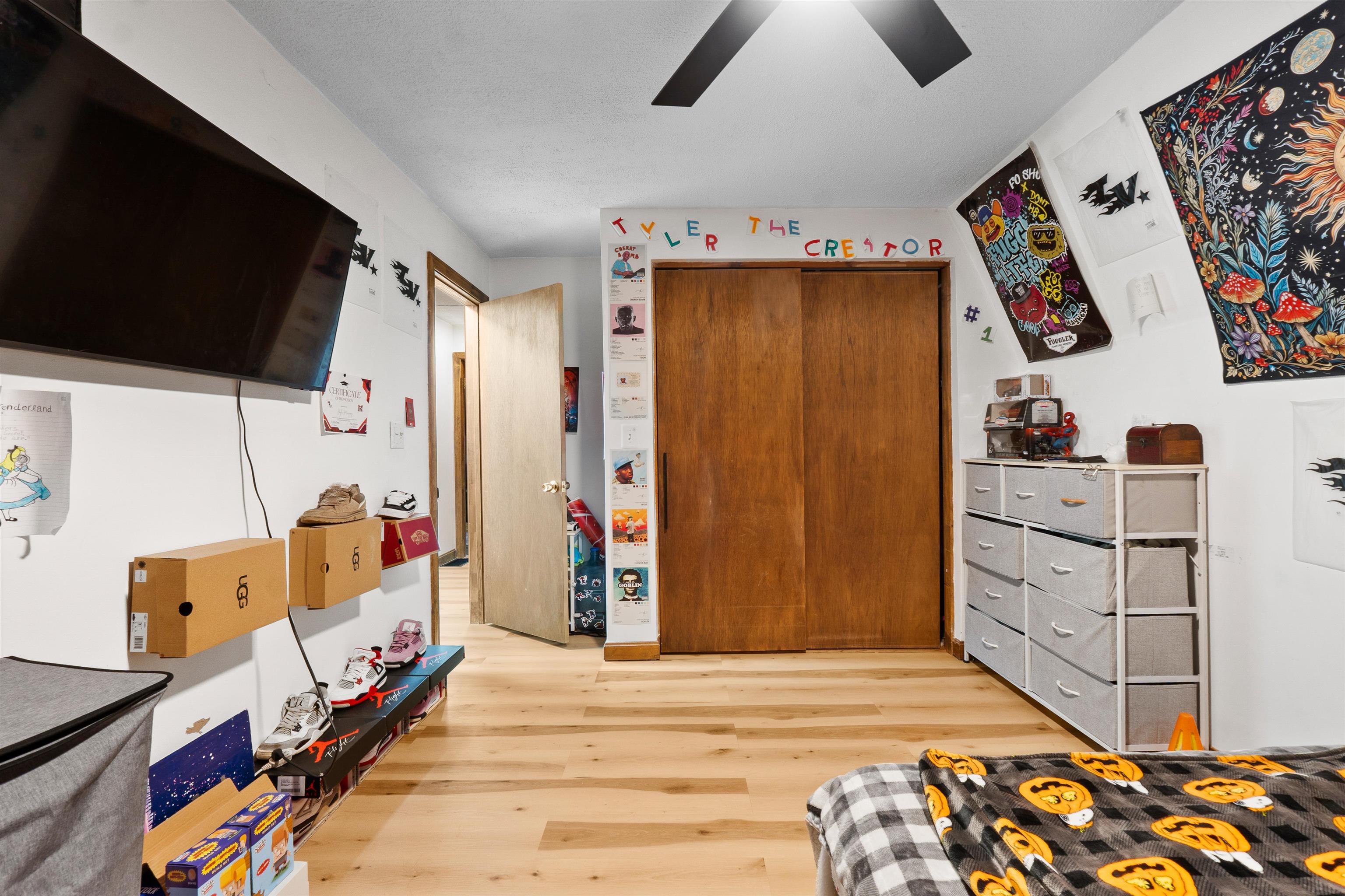 8 St Andrews Cir #4, Nashua, NH 03062