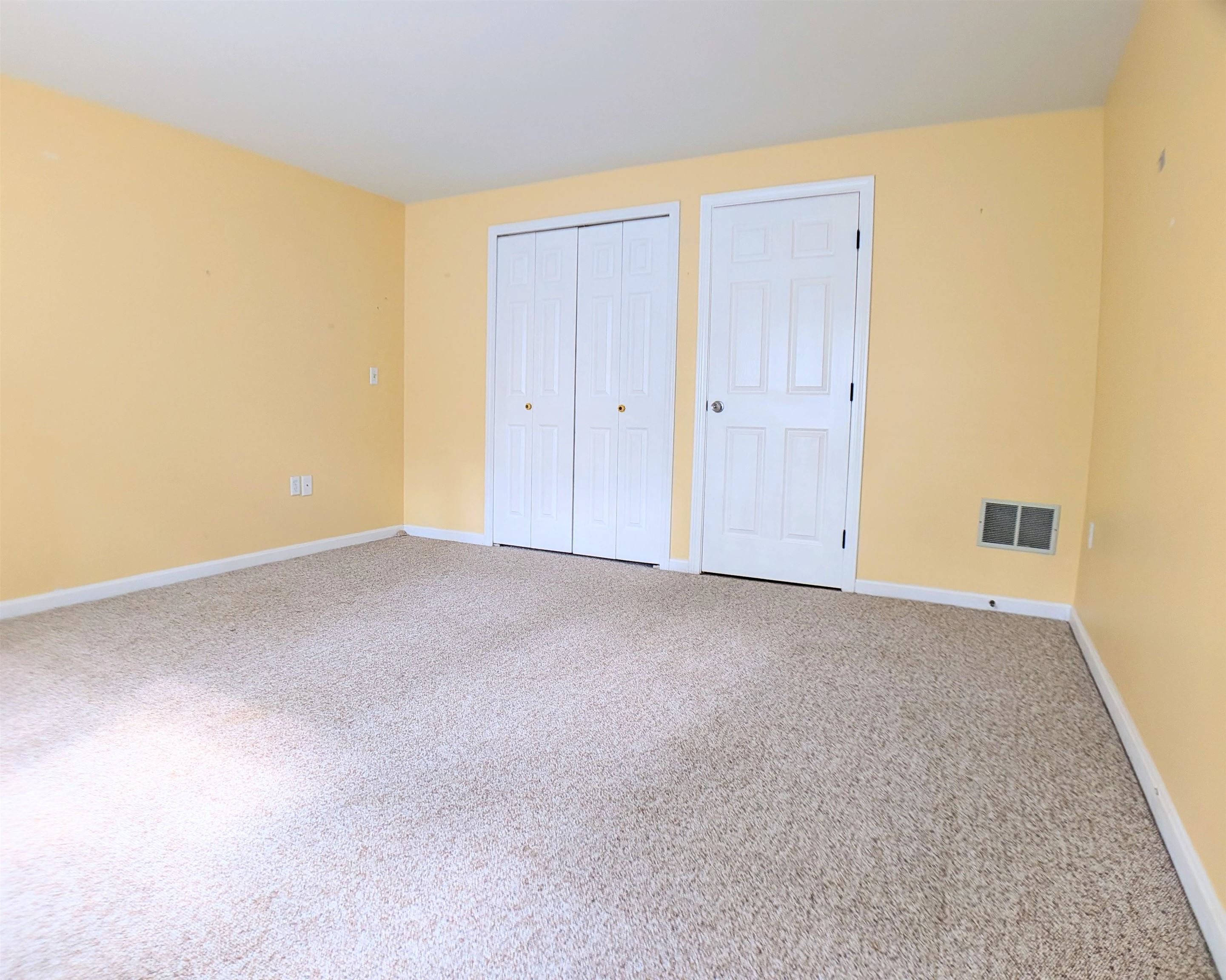 181 Eastern Ave #304, Manchester, NH 03104