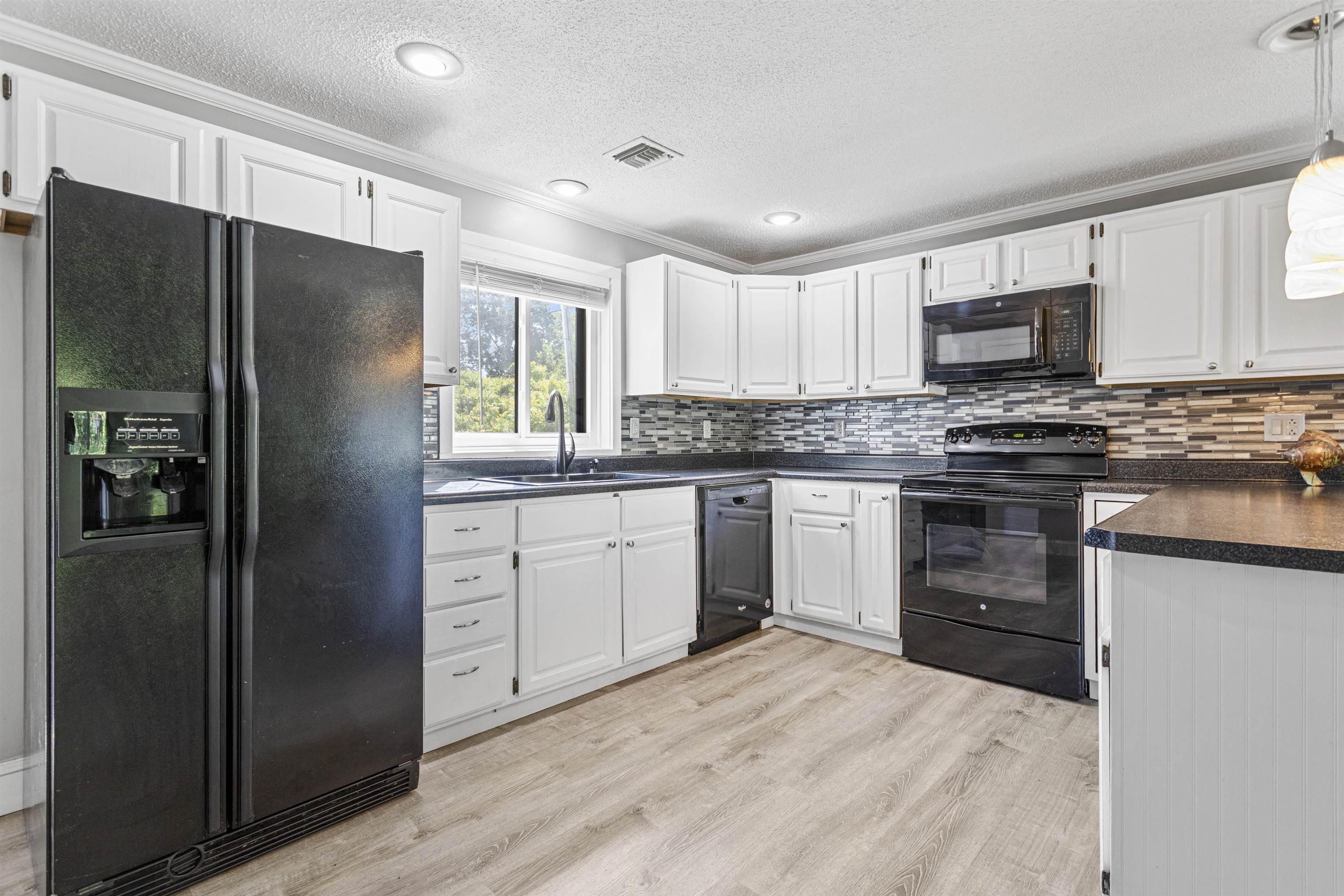 64 Hampton Towne Estates Rd #64, Hampton, NH 03842