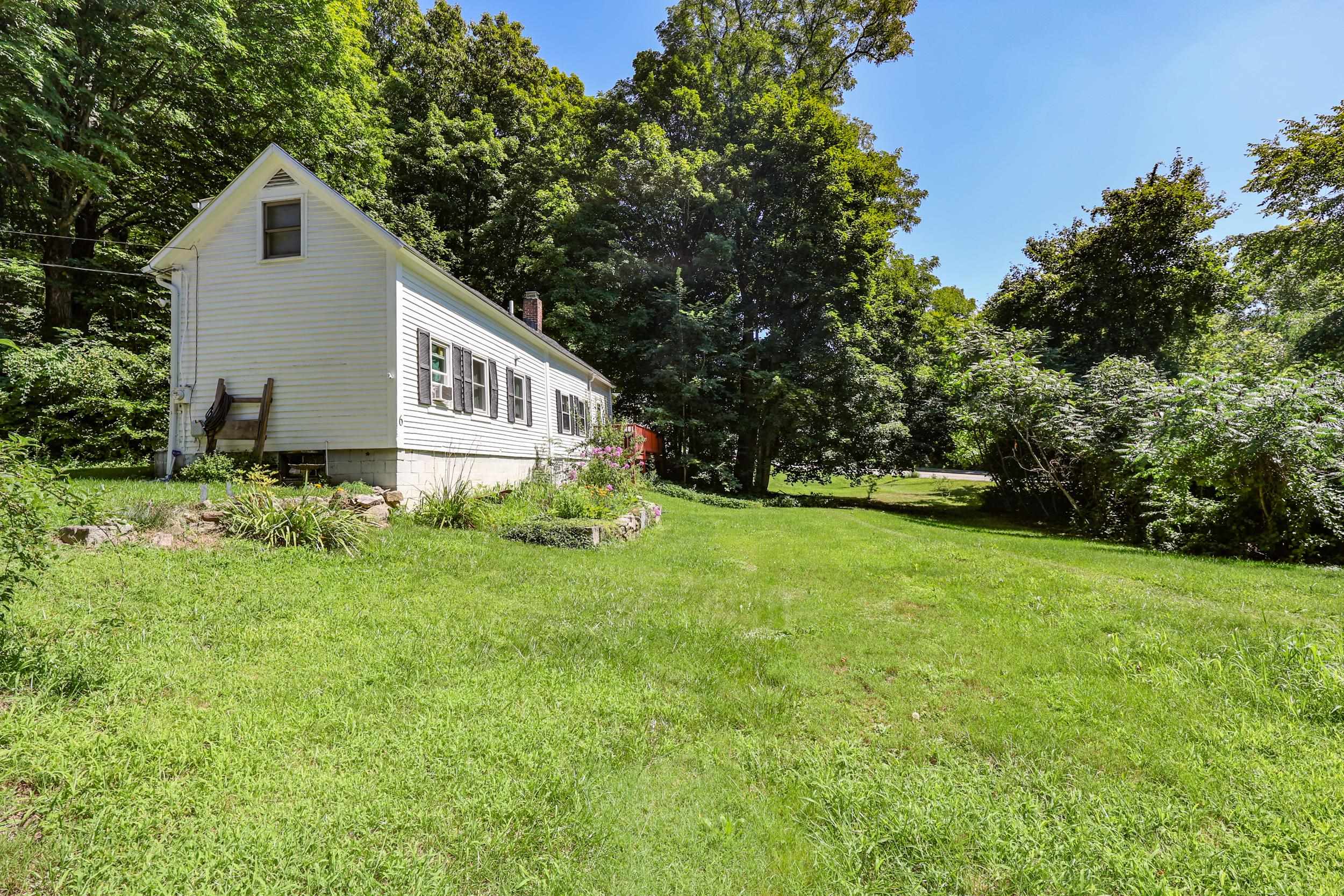 6 Mill St, Concord, NH 03301