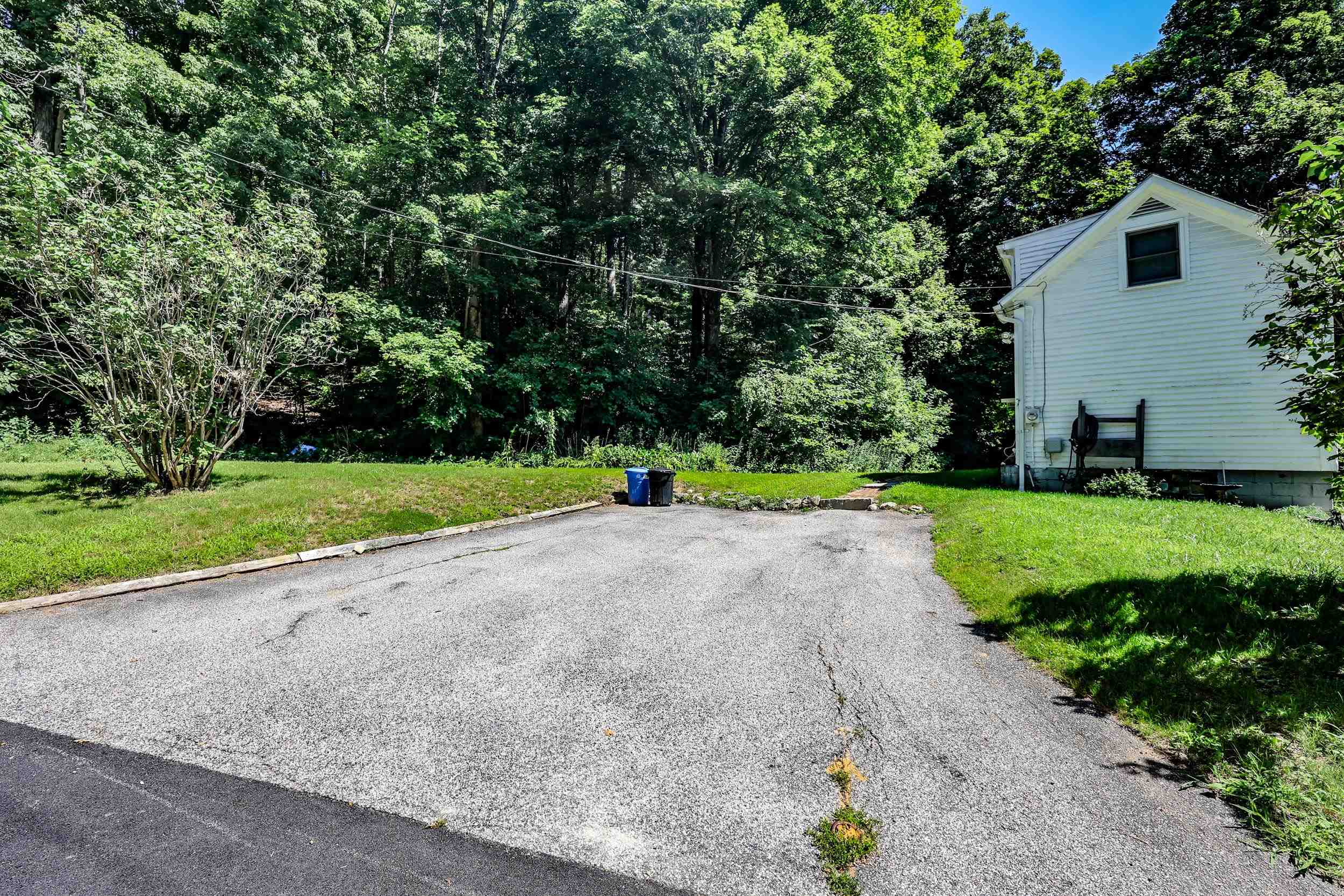 6 Mill St, Concord, NH 03301