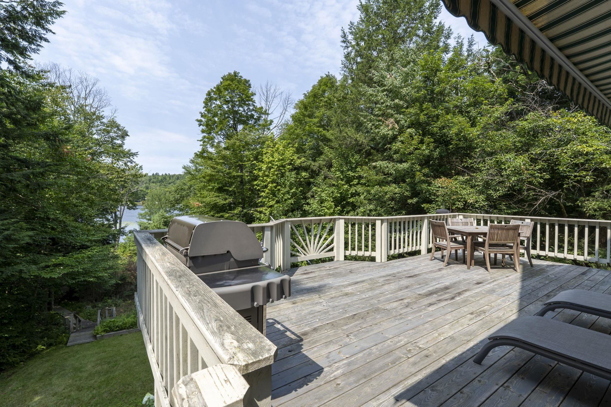 96 Fox Run Rd, Stoddard, NH 03464