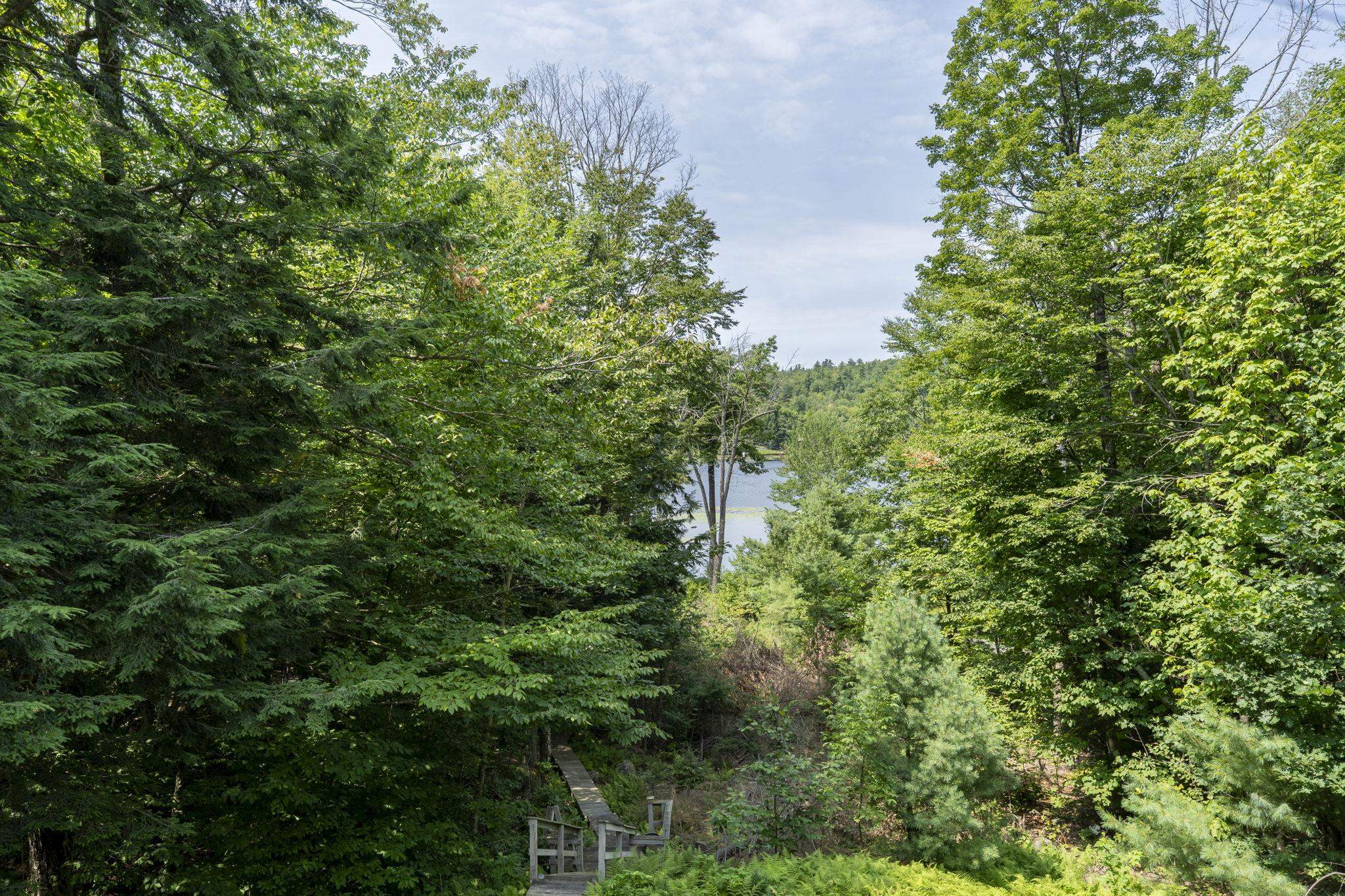 96 Fox Run Rd, Stoddard, NH 03464
