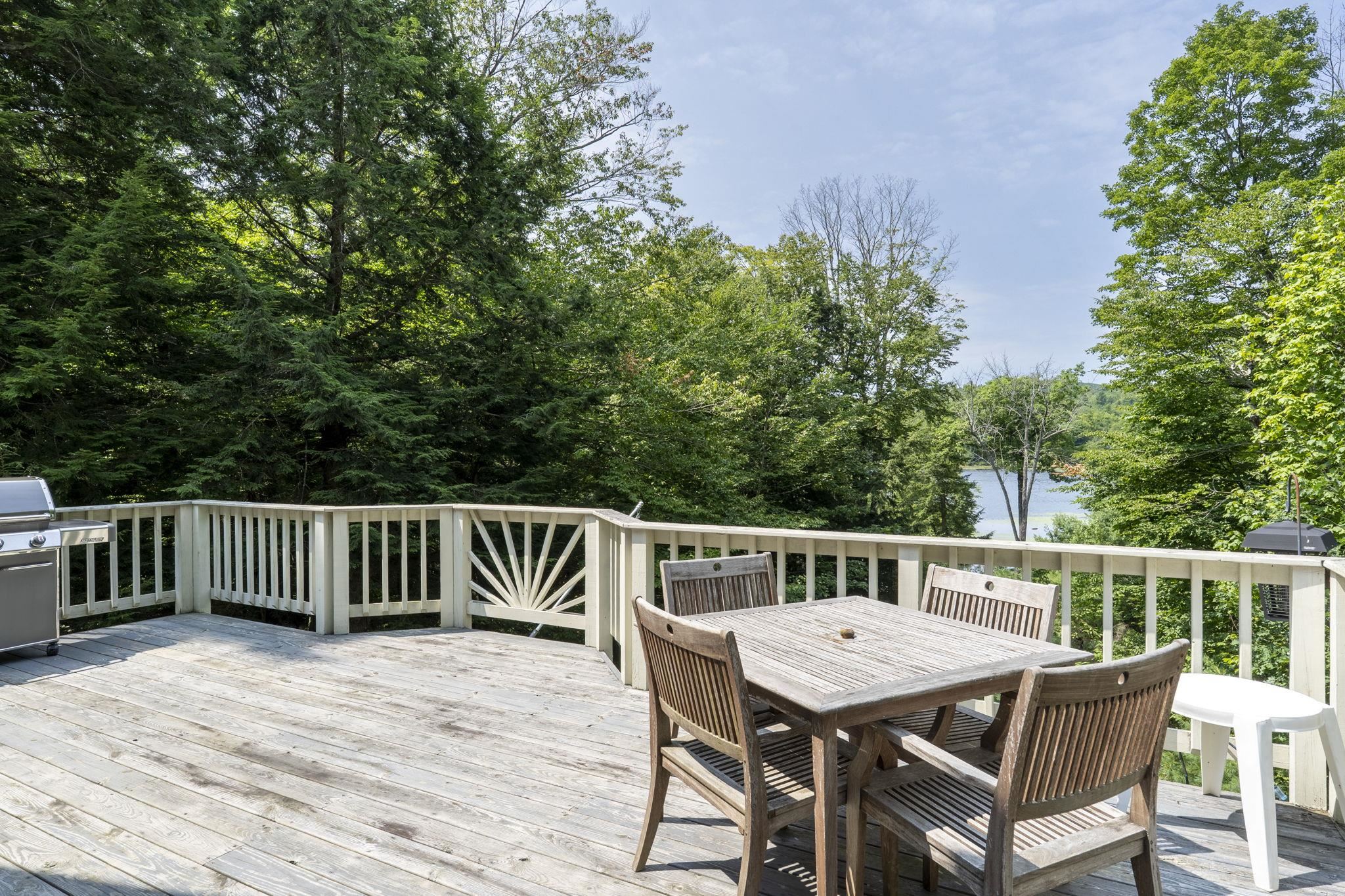 96 Fox Run Rd, Stoddard, NH 03464