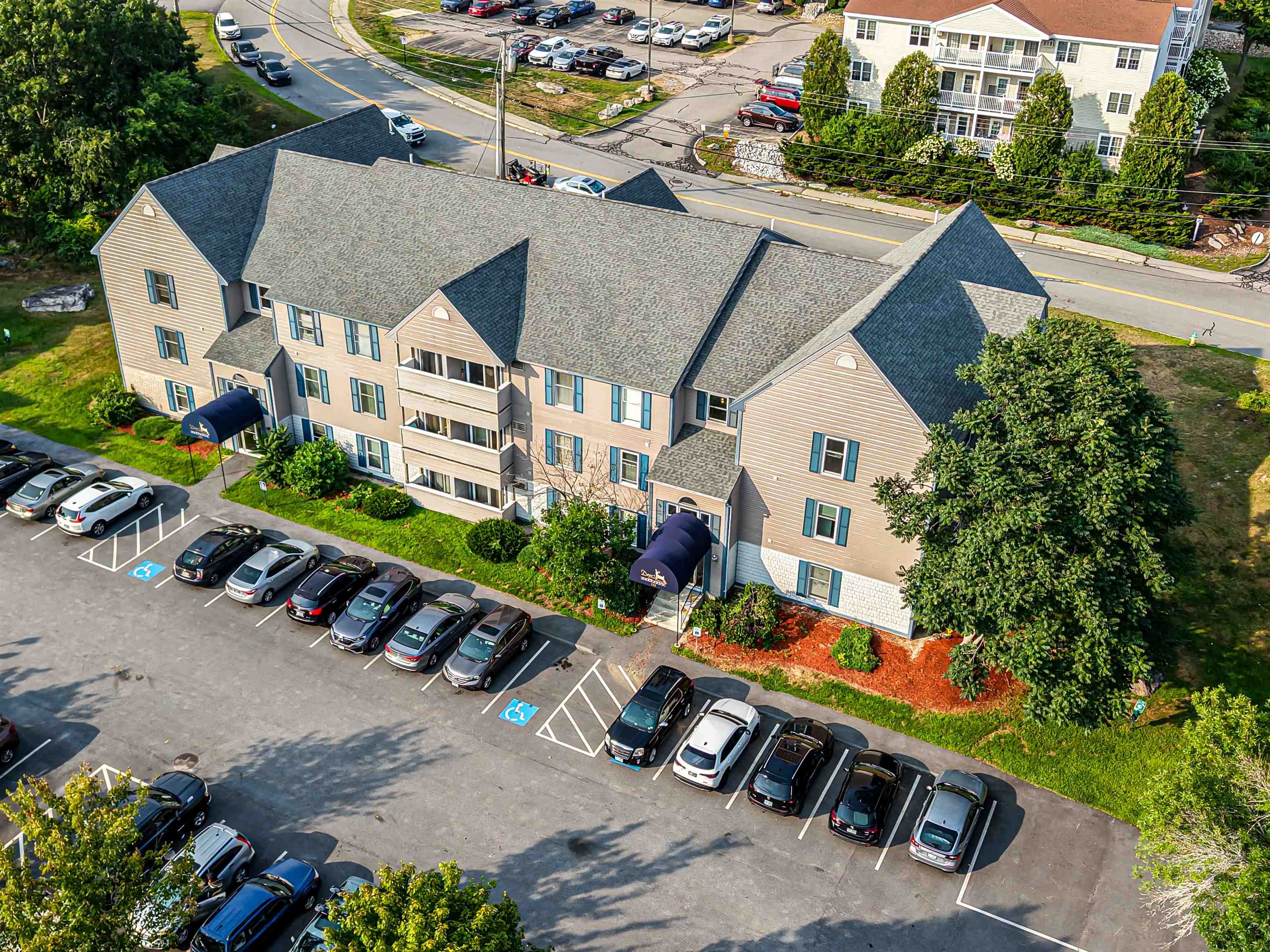 130 Eastern Ave #201, Manchester, NH 03104