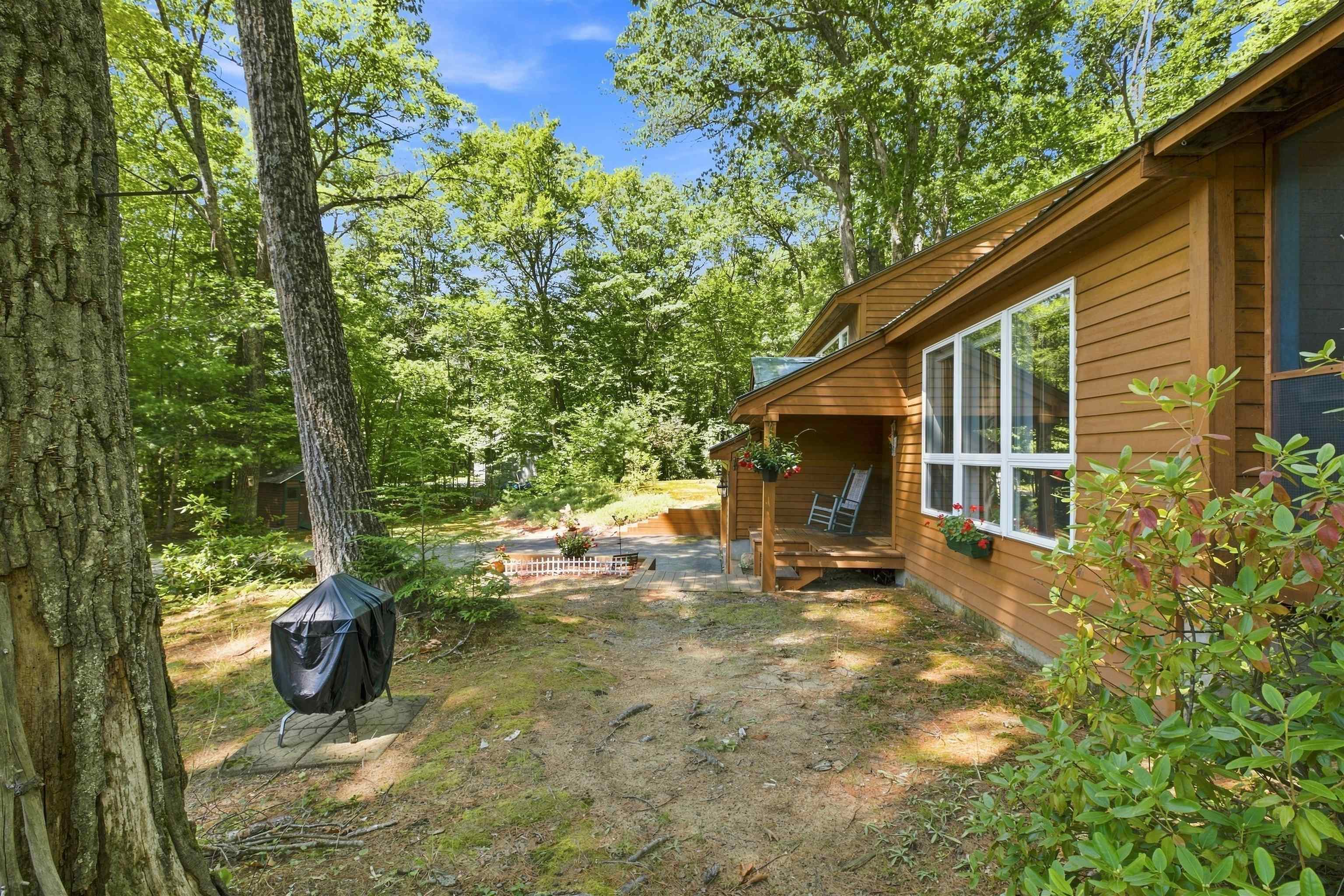 169 Beechnut Dr, Conway, NH 03860