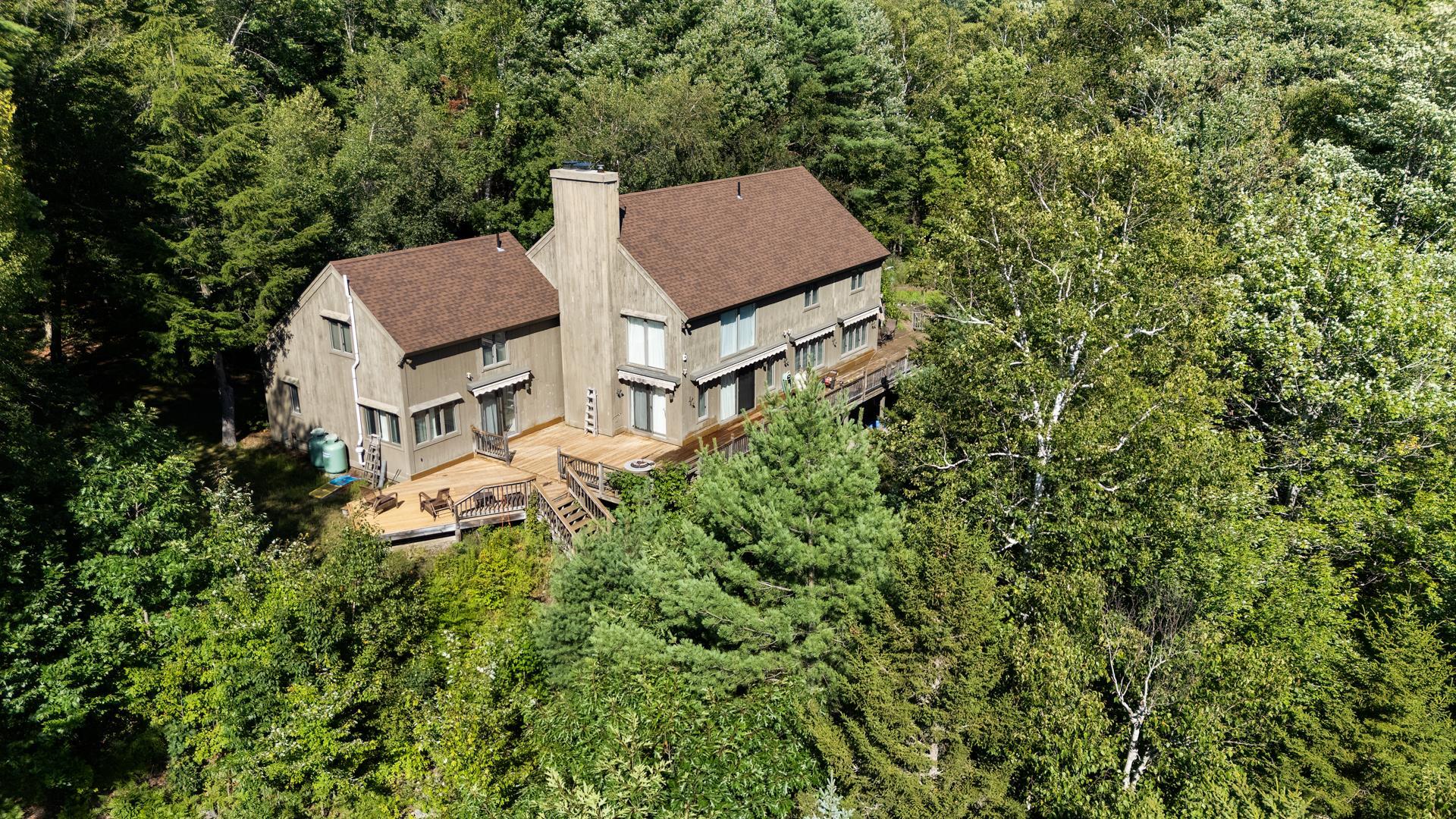 274 New Aldrich Rd, Grantham, NH 03753