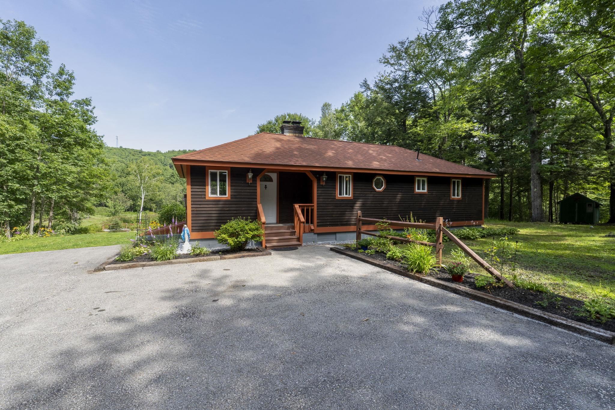 363 Keene Rd, Antrim, NH 03440