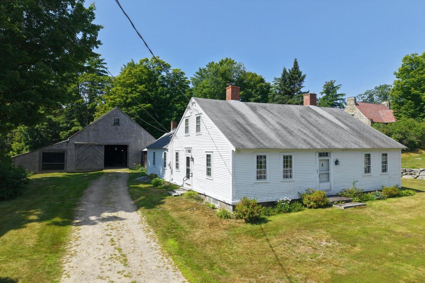 49 Main St, Sandwich, NH 03227