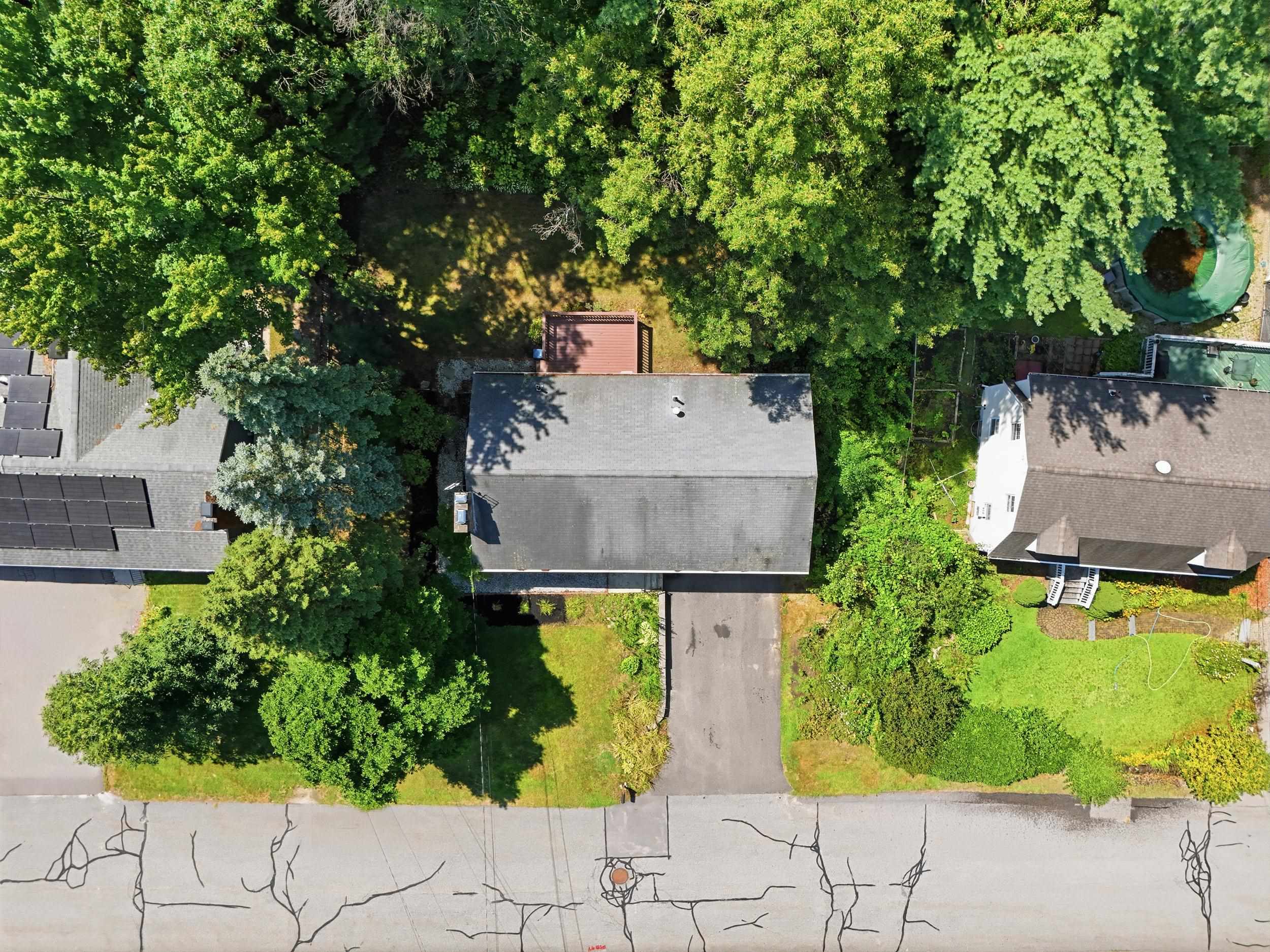 50 Catalina Ln, Nashua, NH 03064