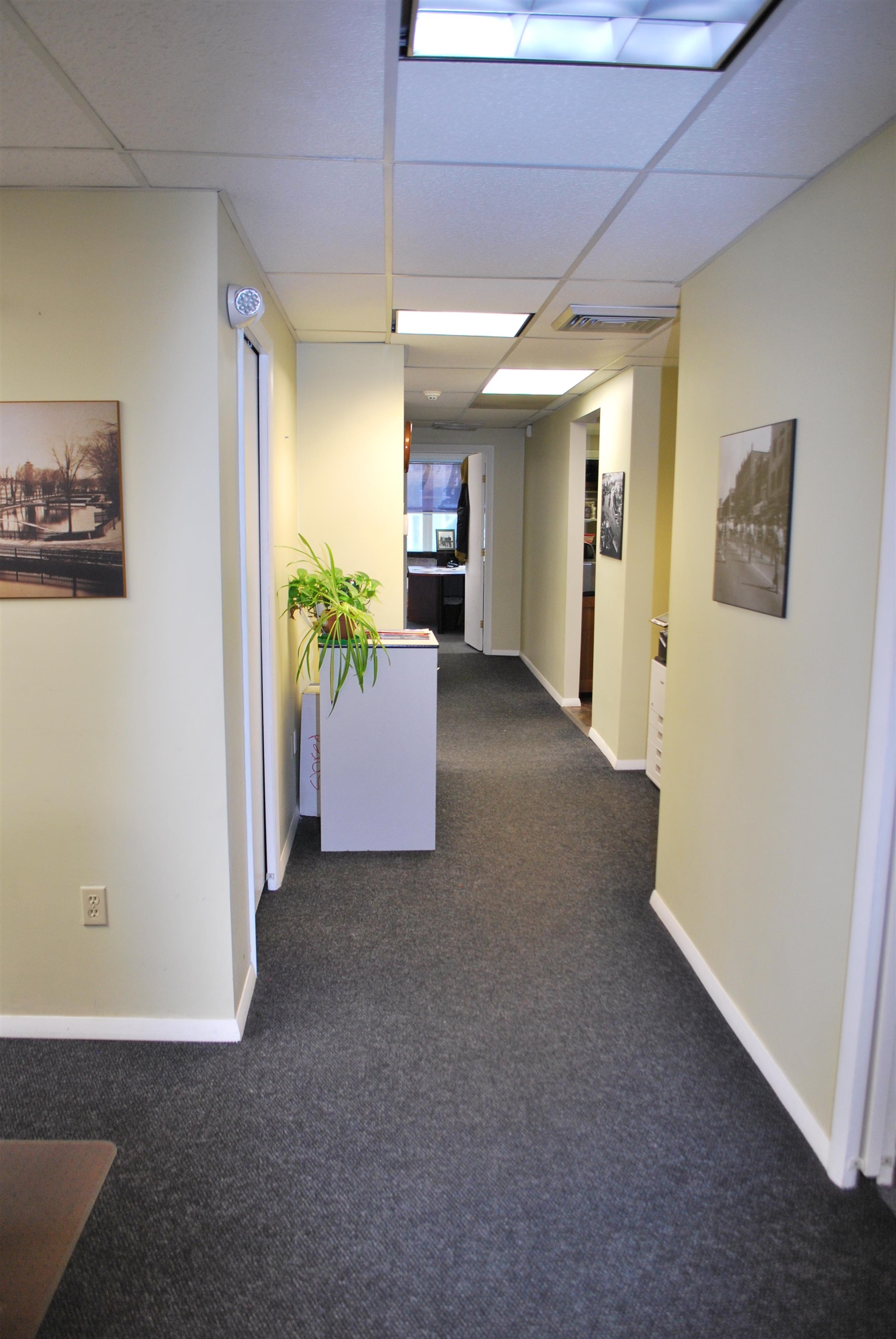 350 Main St, Nashua, NH 03060