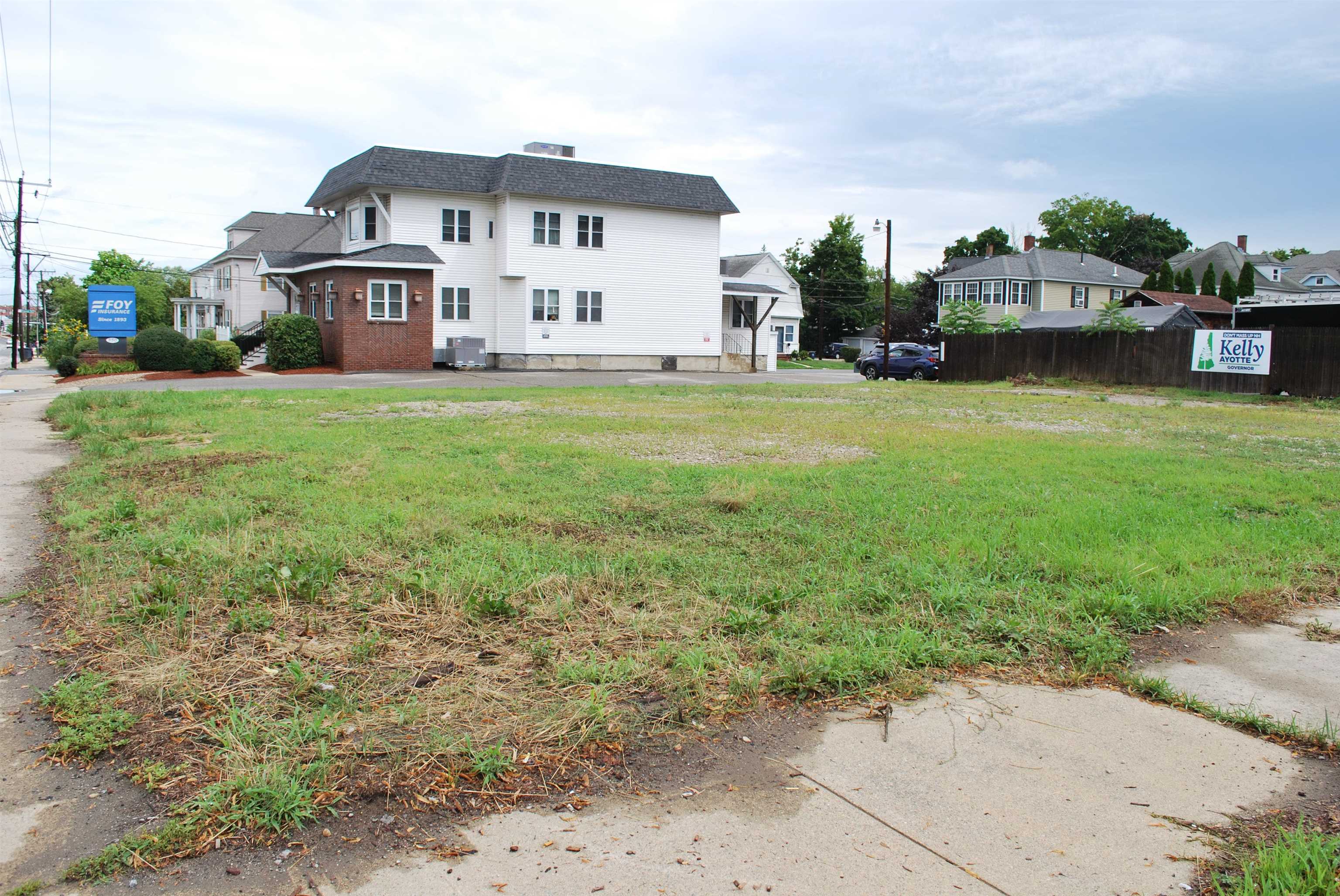 3rd image of 352-354 Main St, Nashua, NH 03060 | MLS# 5104482