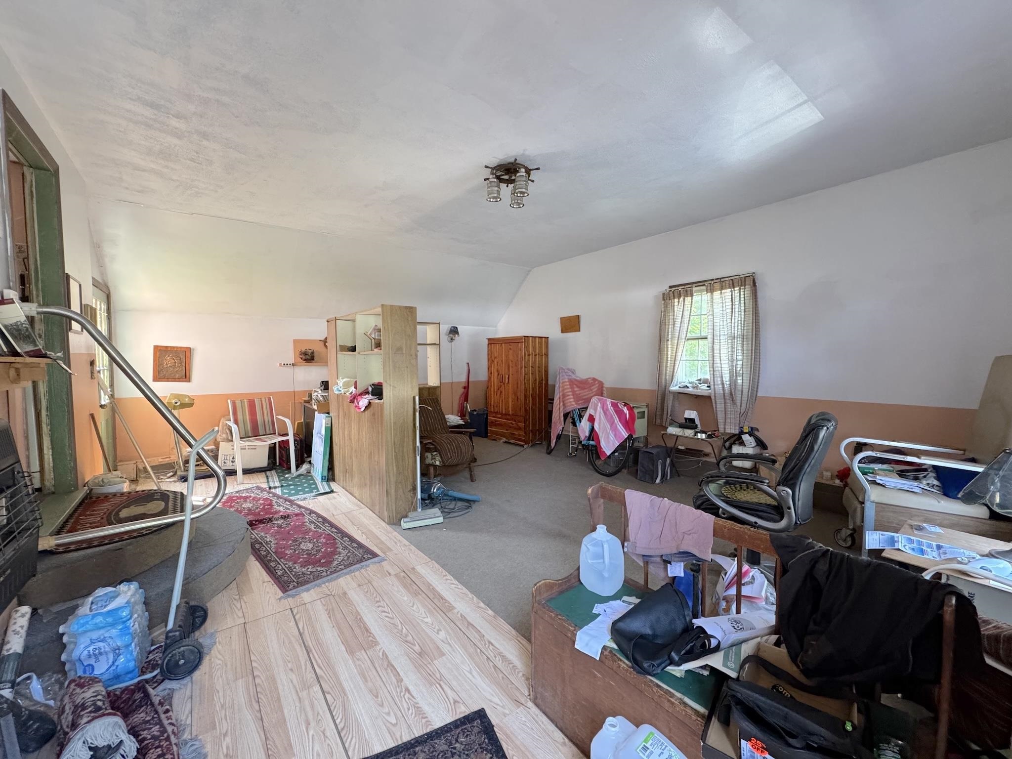 32 Evergreen Dr, Seabrook, NH 03874