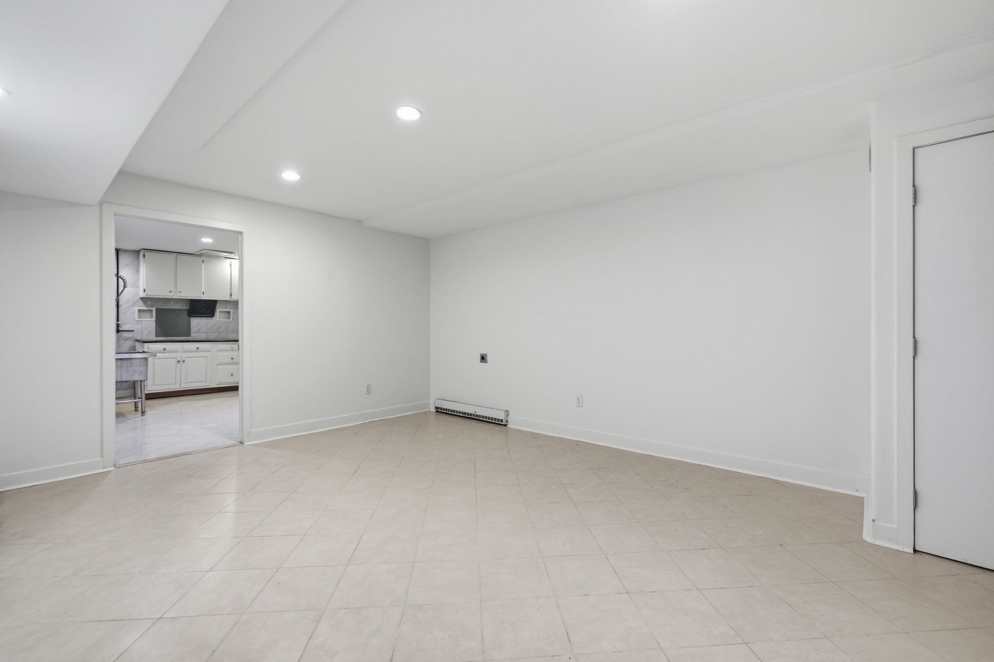 15 Merrill Rd, Merrimack, NH 03054