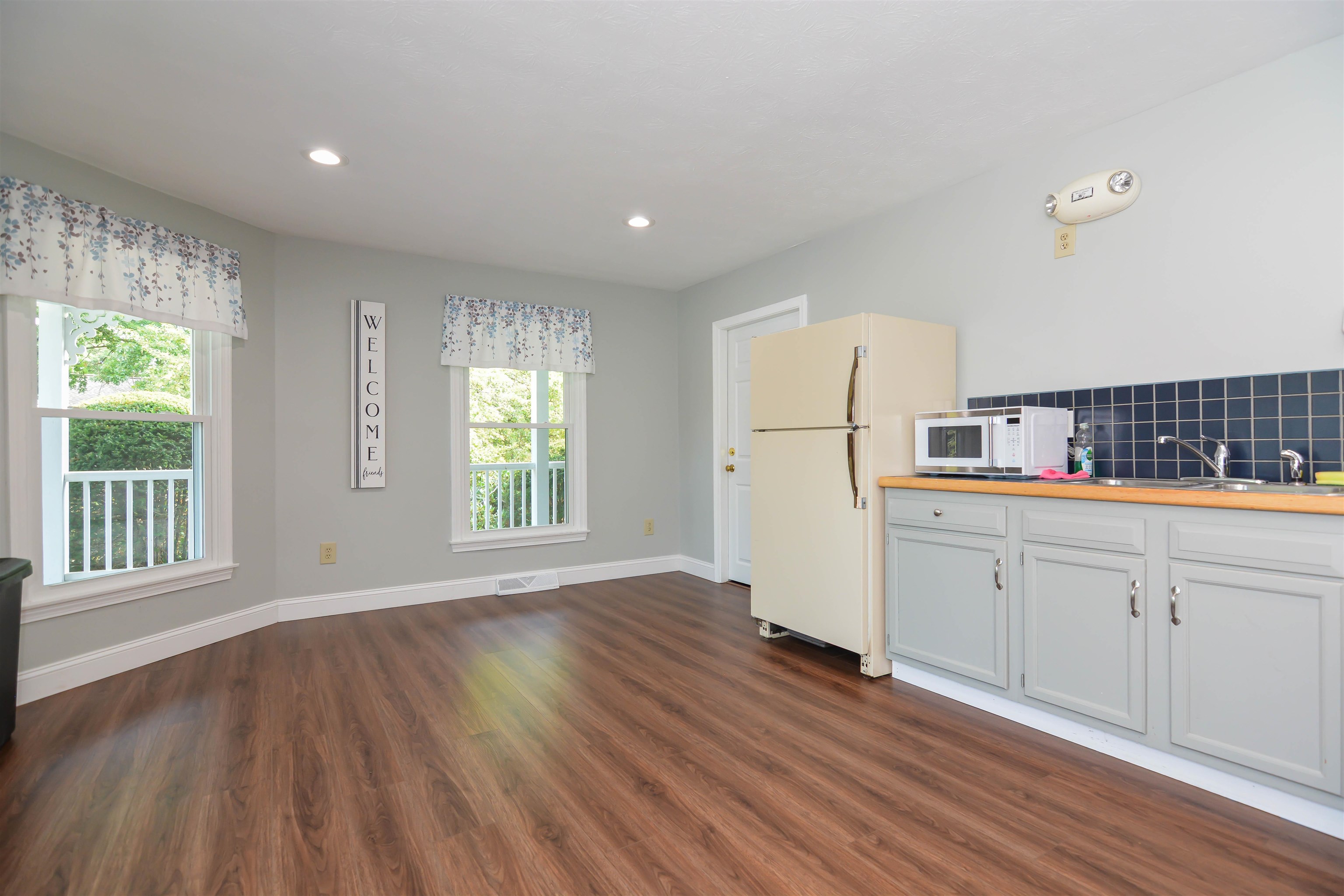 26 Hawkstead Hl, Nashua, NH 03063