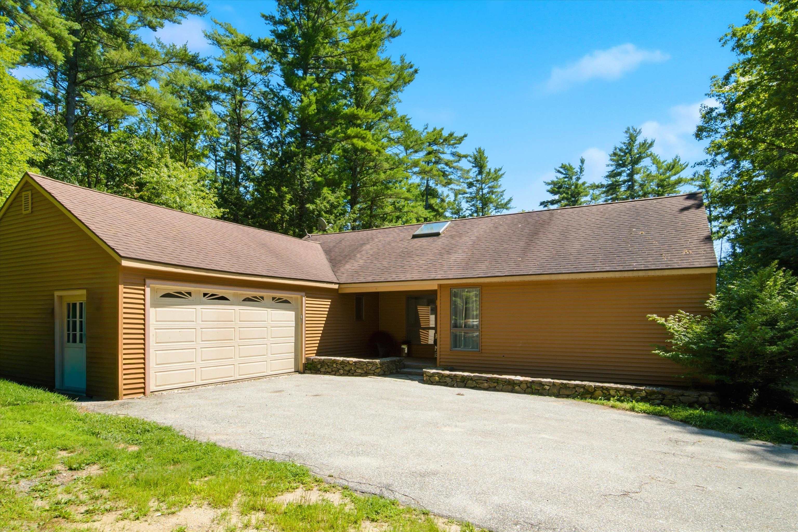 103 Lacy Rd, Jaffrey, NH 03452
