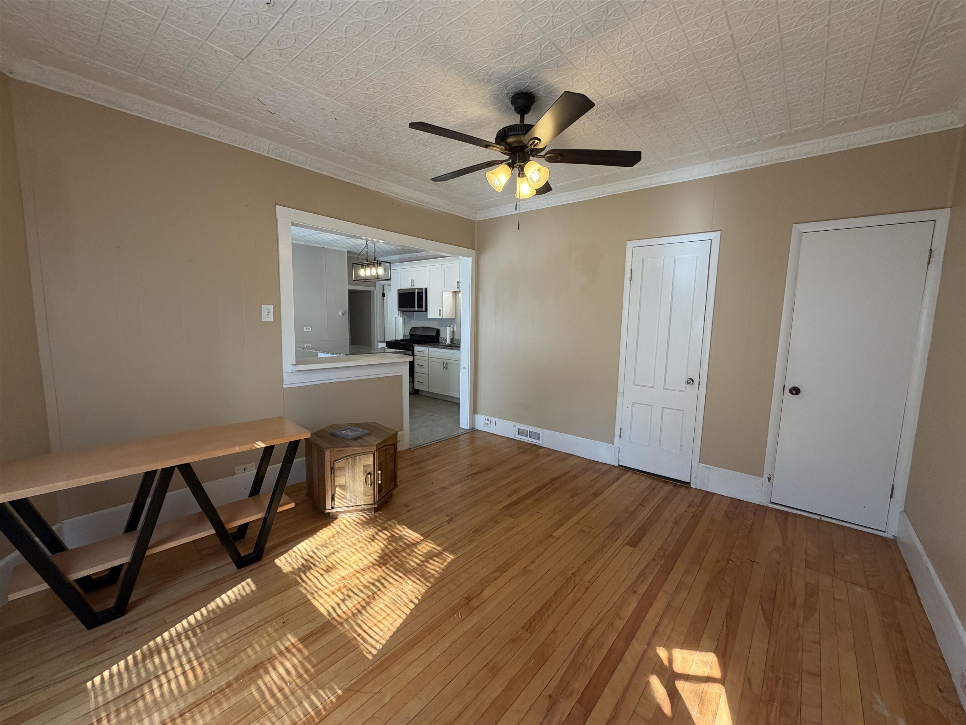 Unit 2- Living Room