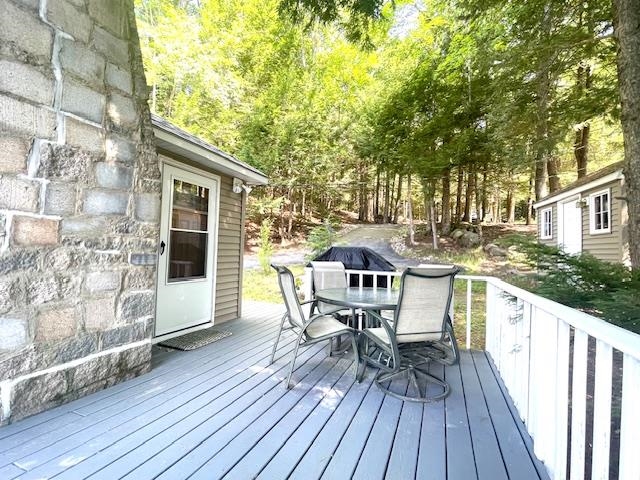 60 N Roberts Cove Rd, Wakefield, NH 03872