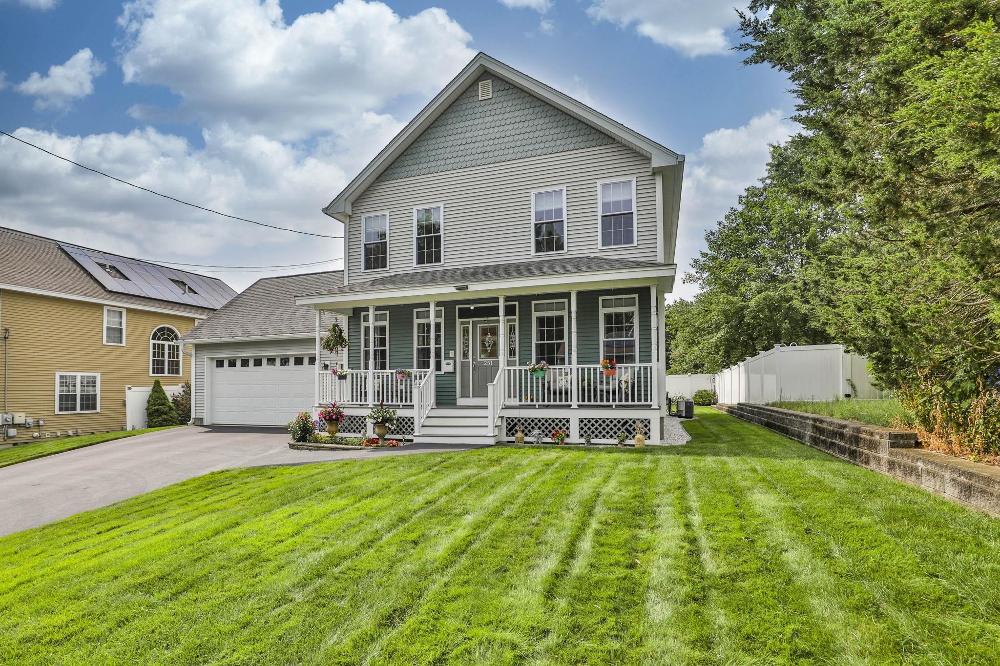 251 Villa St, Manchester, NH 03103
