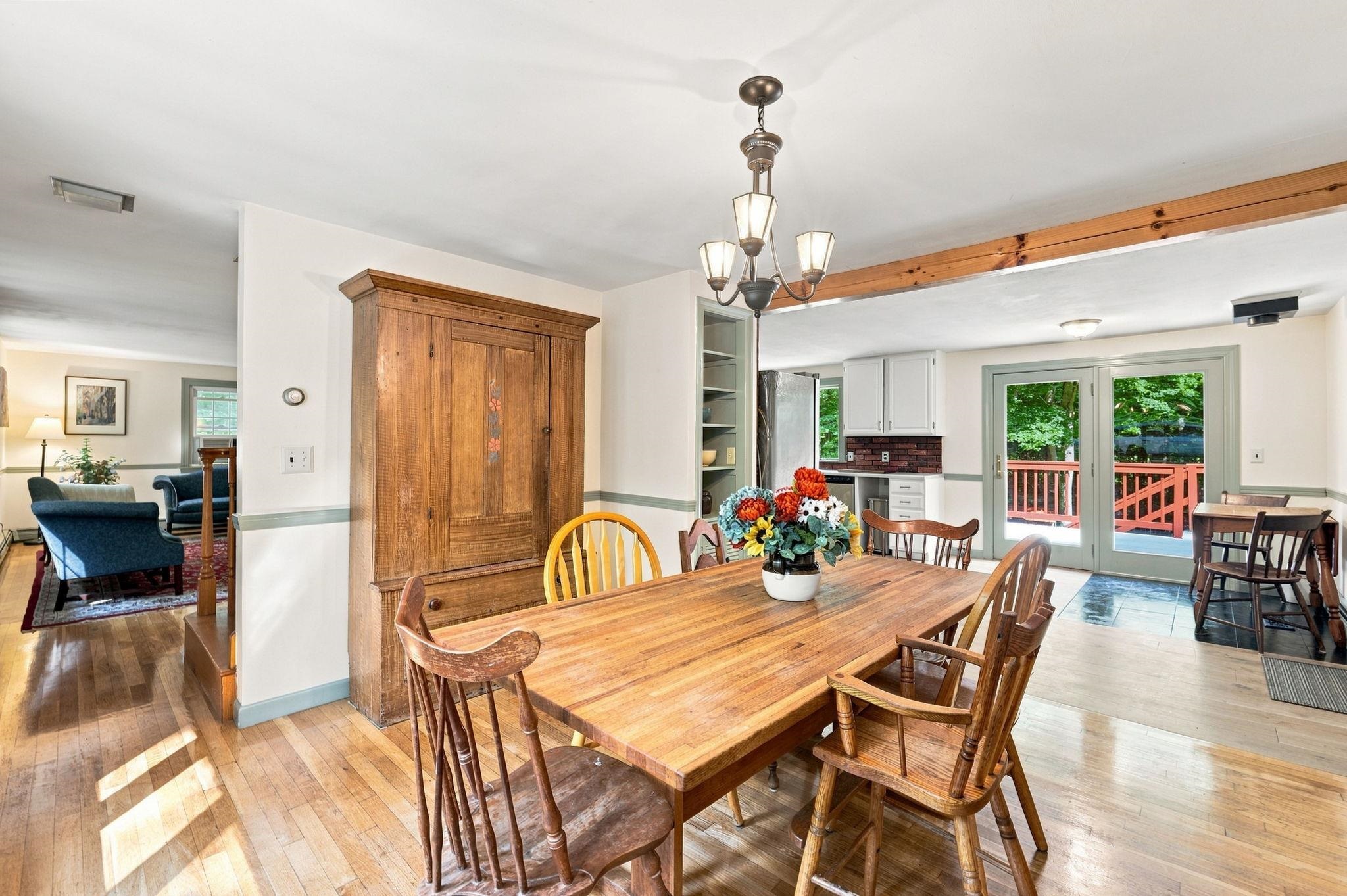 157 Camp Lee Rd, Epping, NH 03044
