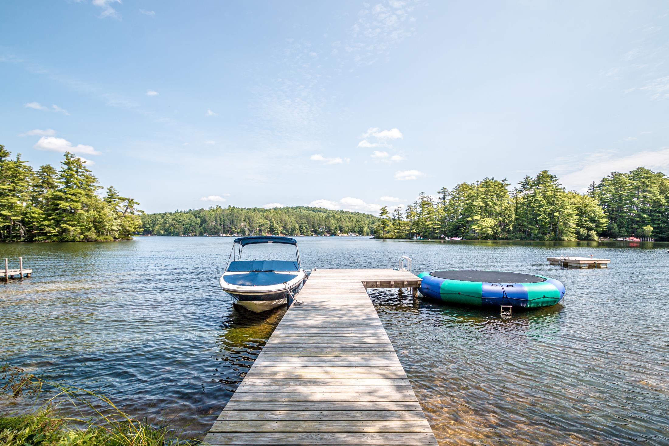 539 Crew Rd, Wakefield, NH 03872