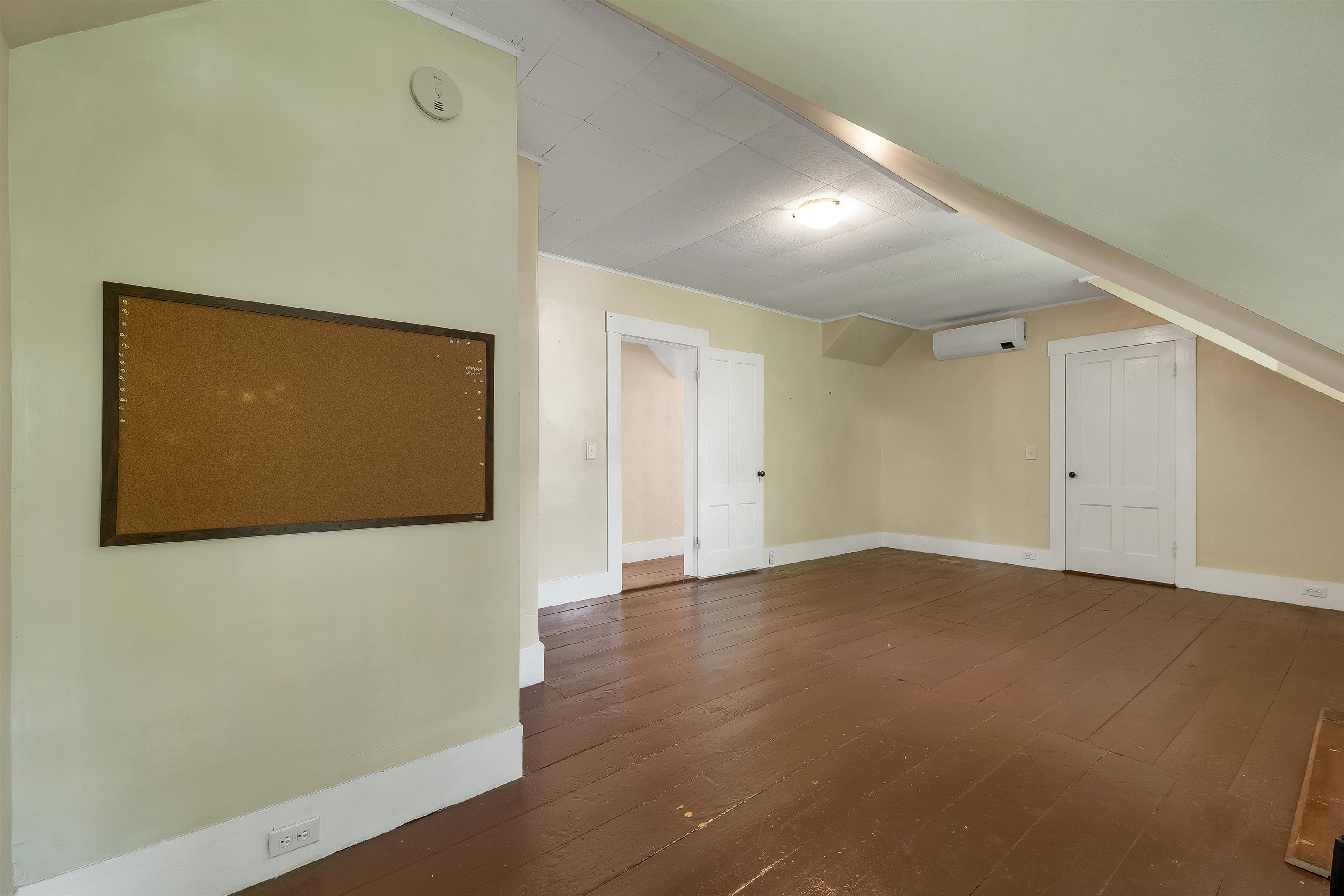 47 Highland St, Ashland, NH 03217
