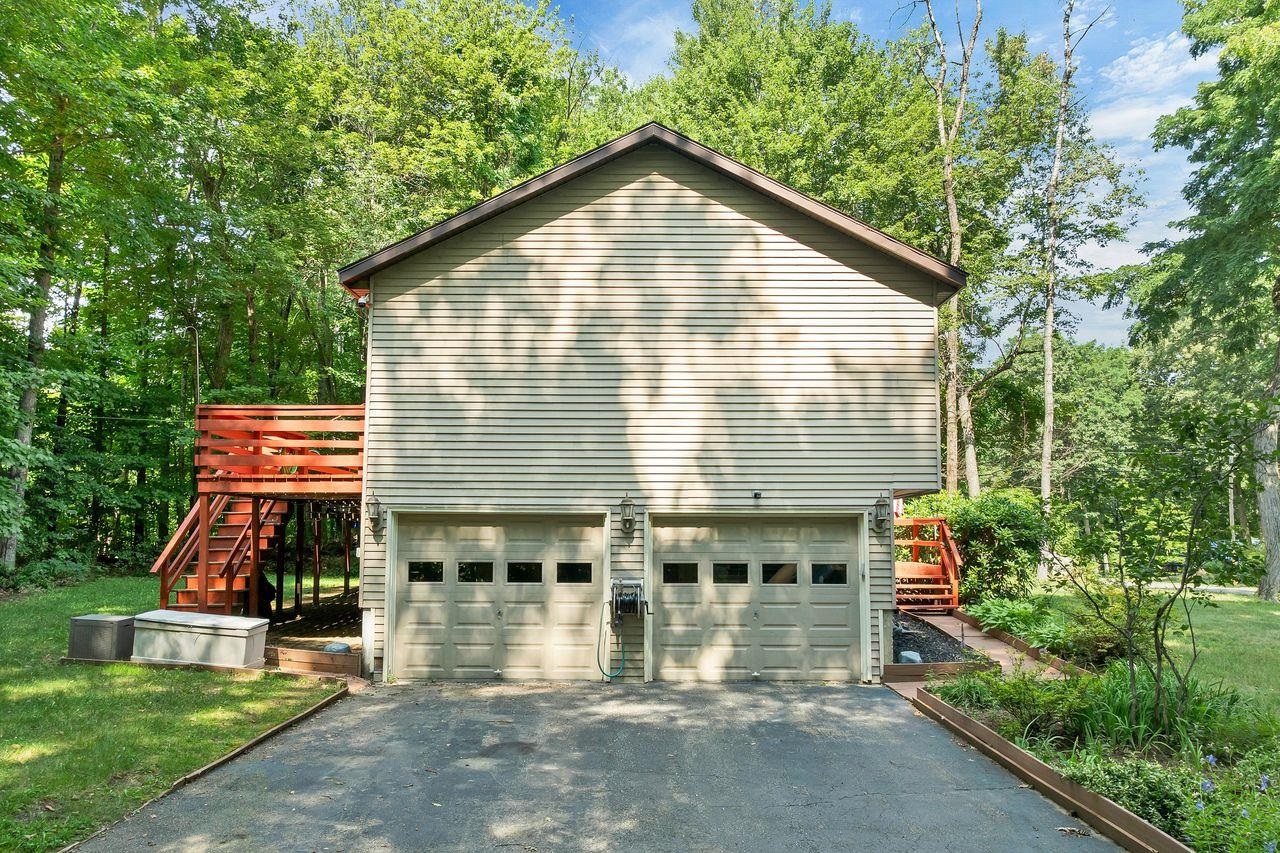33 Pine Notch Cir, Laconia, NH 03246