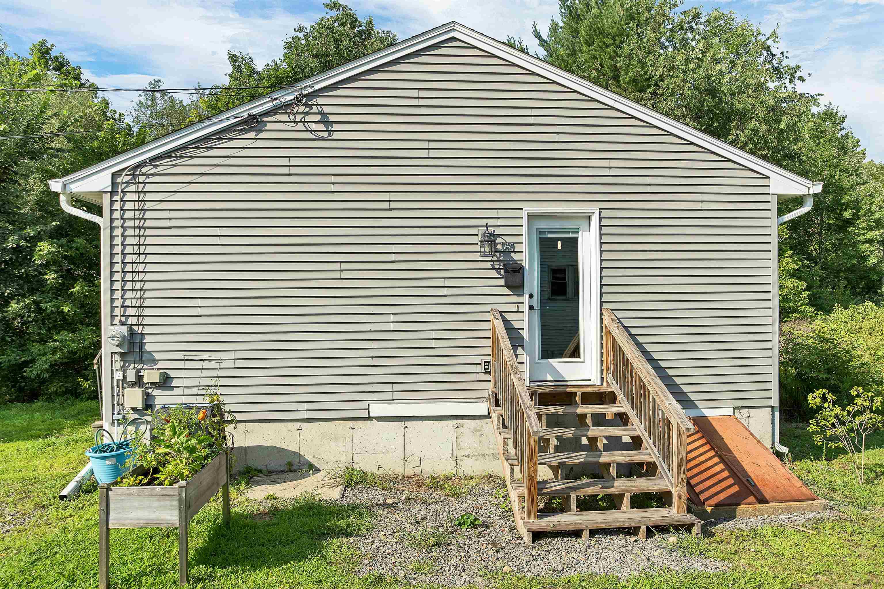 169 Gilsum St, Keene, NH 03431