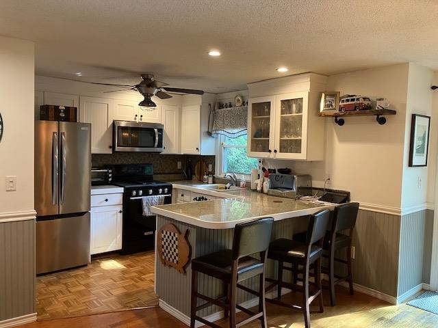4 Abinger Way, Nashua, NH 03063