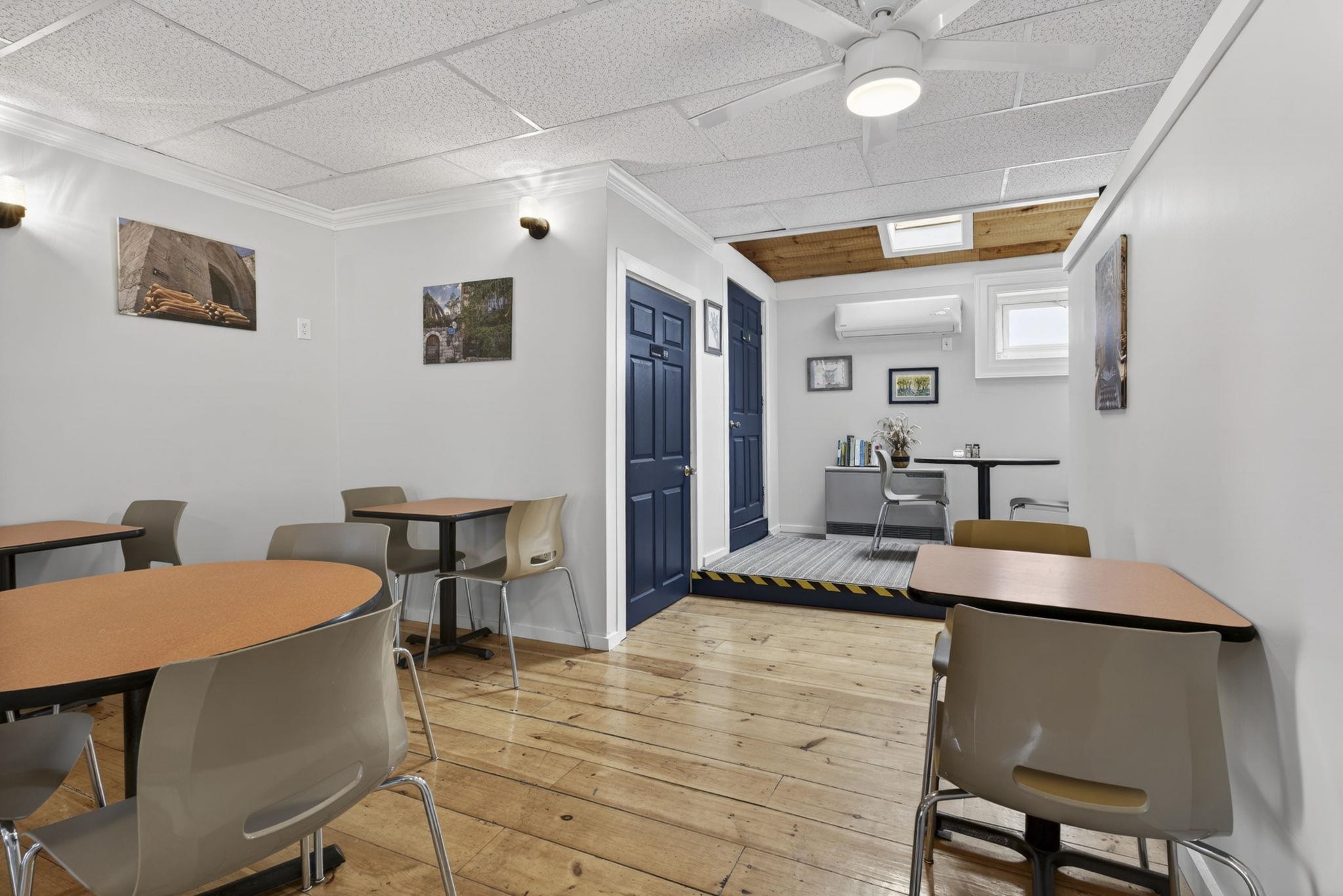 192 Main St, Somersworth, NH 03878