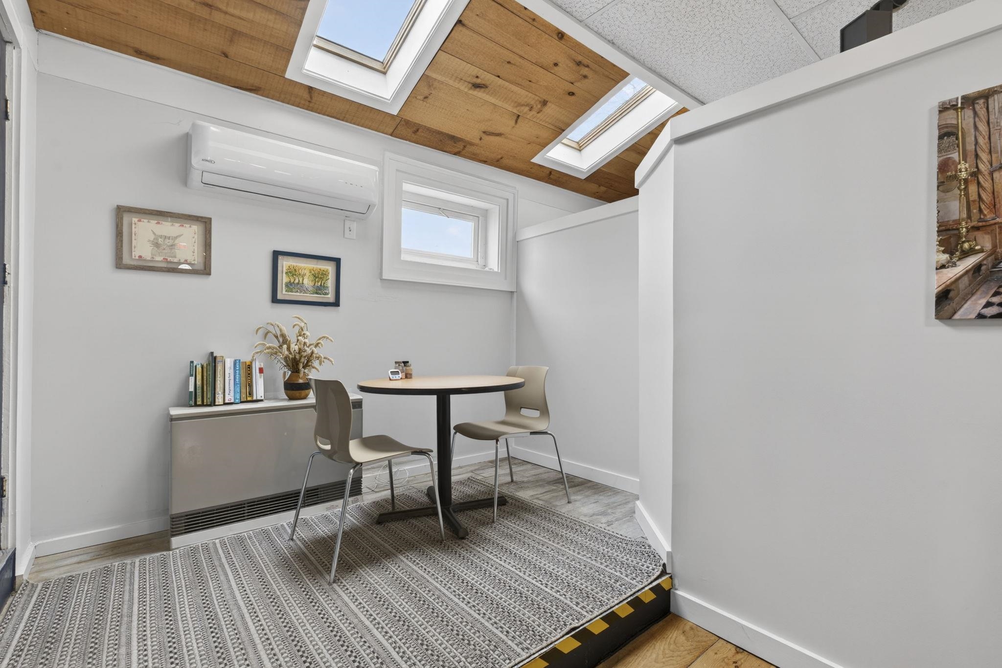 192 Main St, Somersworth, NH 03878