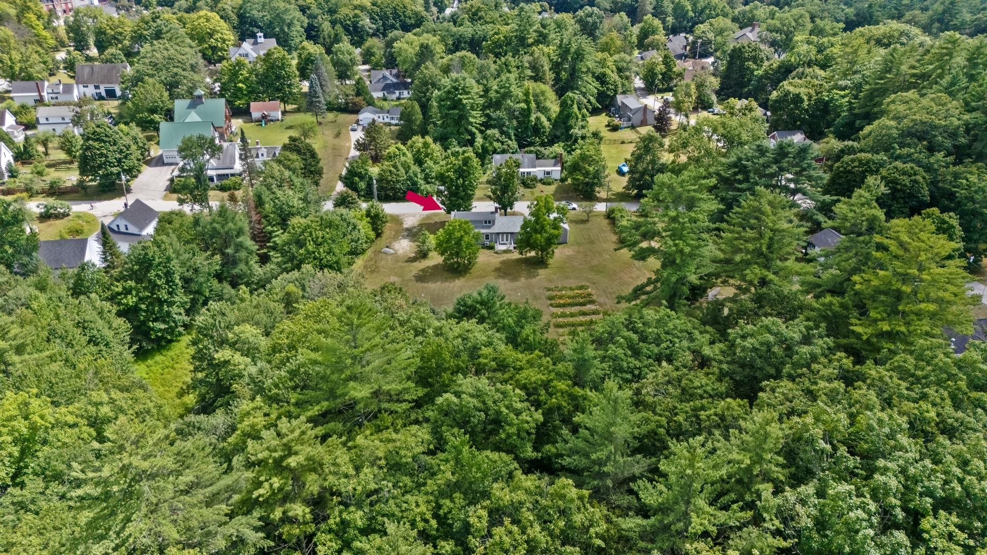 18 Kirtland St, Warner, NH 03278