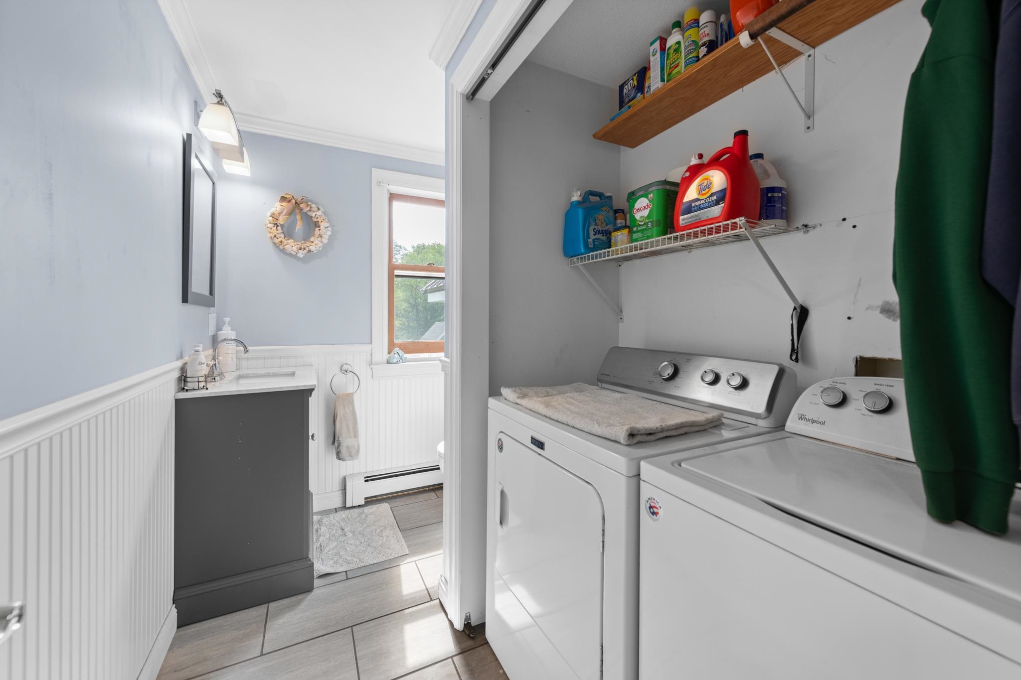 1st floor bathroom with laundry