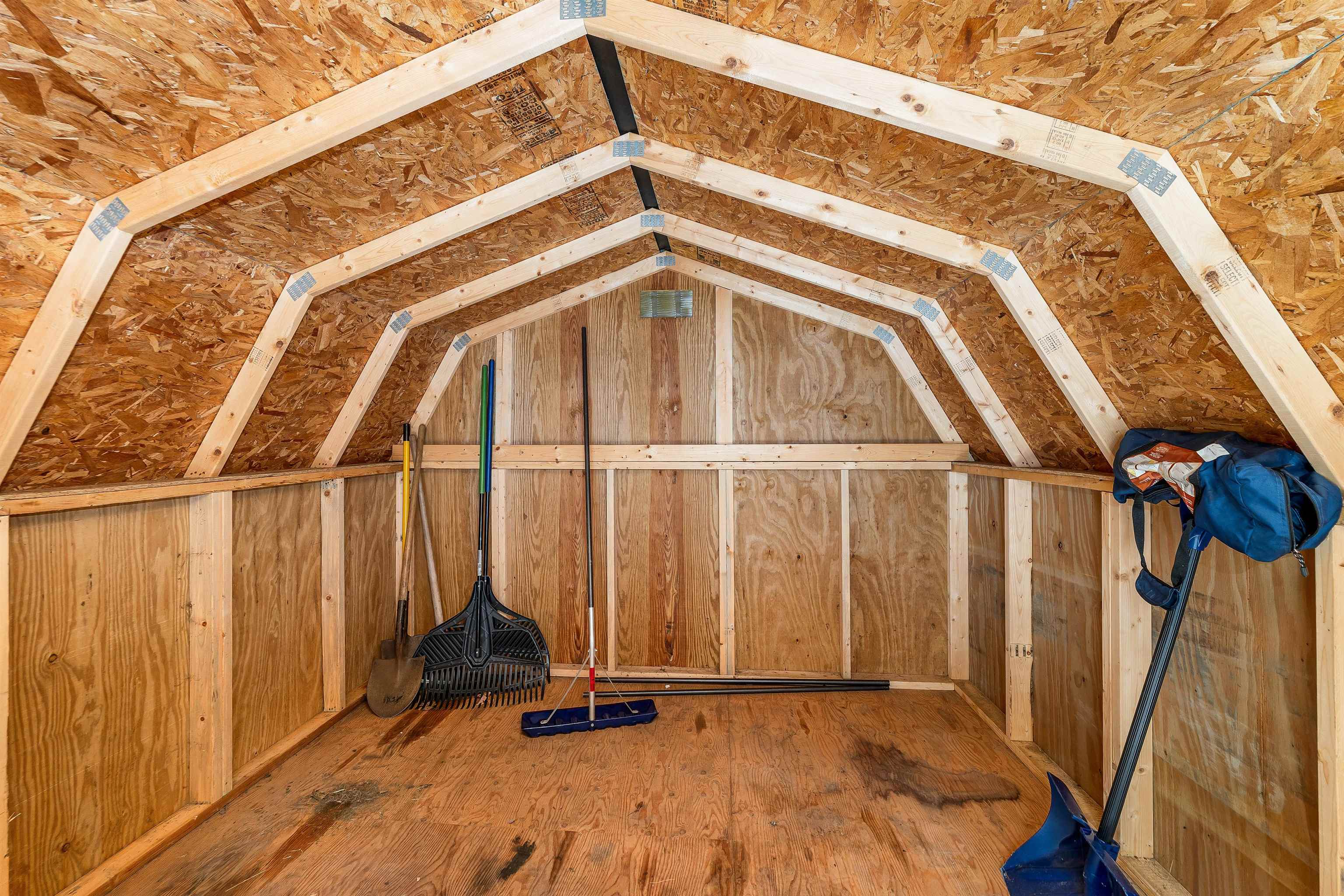 729 Acton Ridge Rd, Wakefield, NH 03830