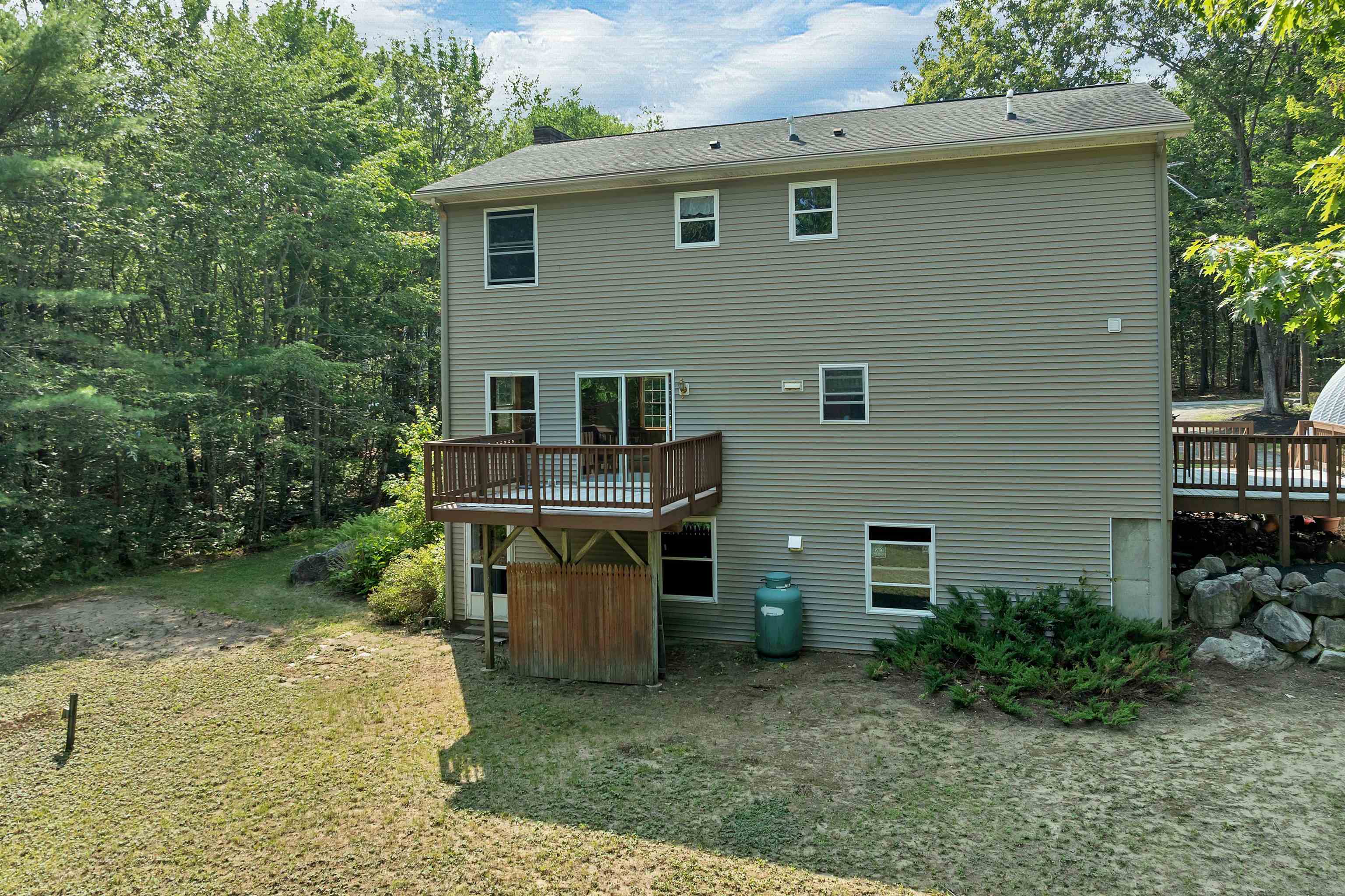 134 Crabapple Dr, Wakefield, NH 03872