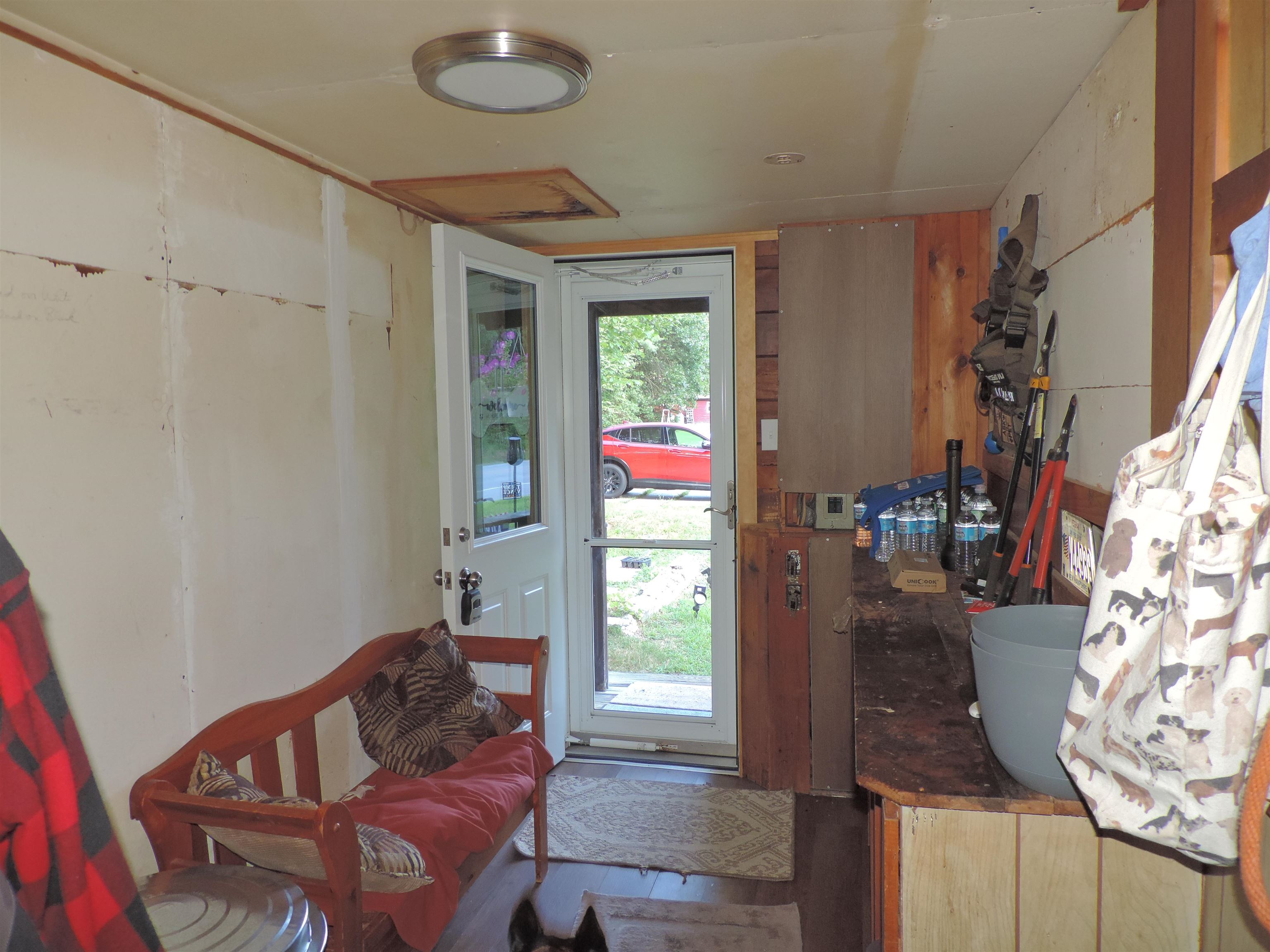 573 Route 103 E Hw, Warner, NH 03278