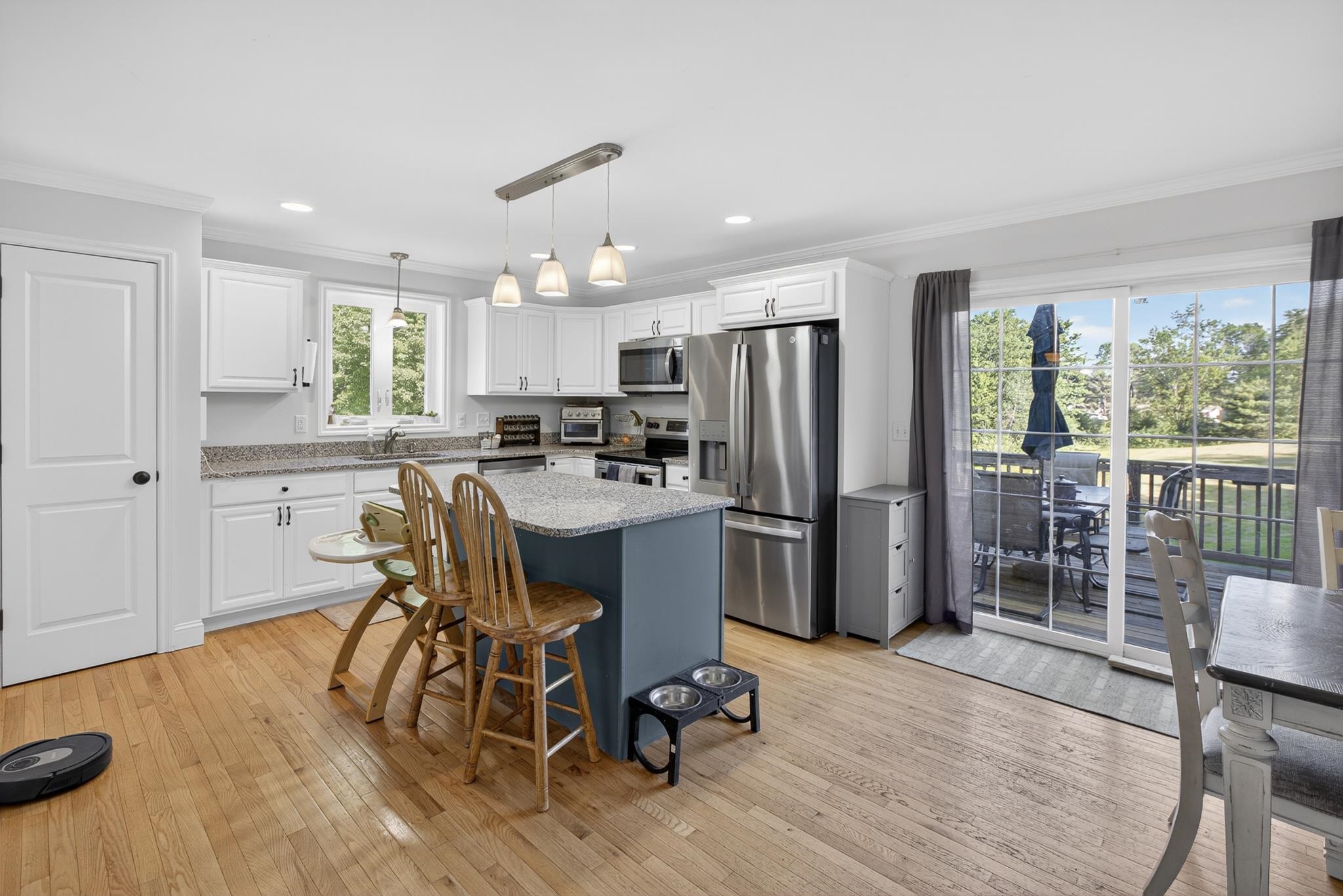 51 Old Turnpike Rd, Northwood, NH 03261