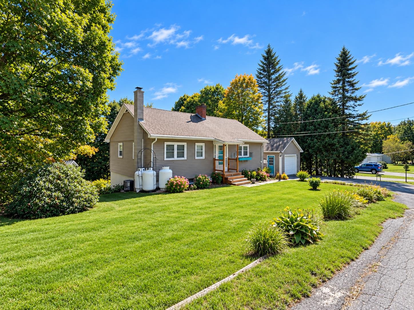 Photo 2 of Single family home for sale at 266 Mountain St, Island Pond, VT 05846 | MLS# 5104603 | Listing updated on 2026-09-19