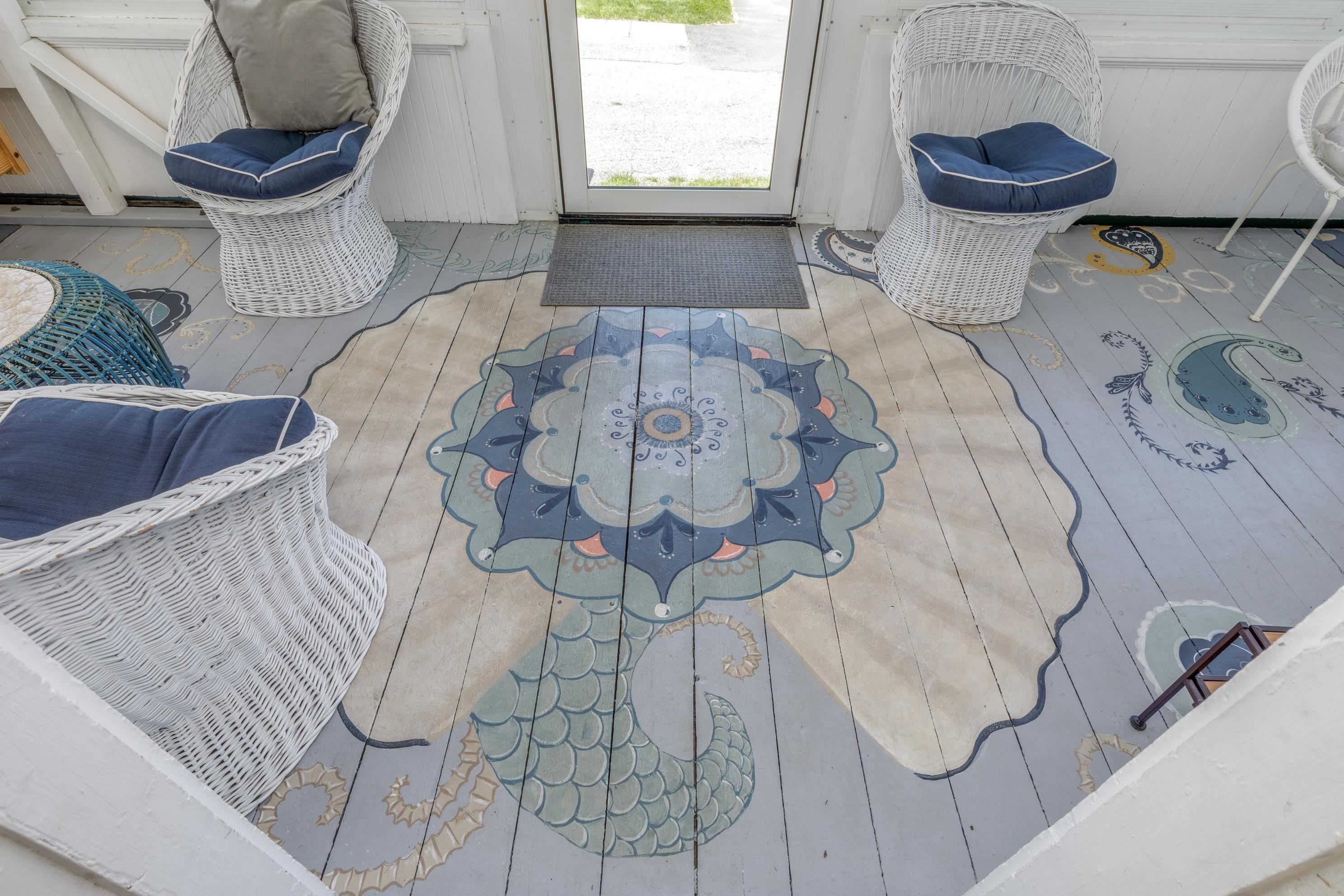 19 Cutler Ave, Hampton, NH 03842