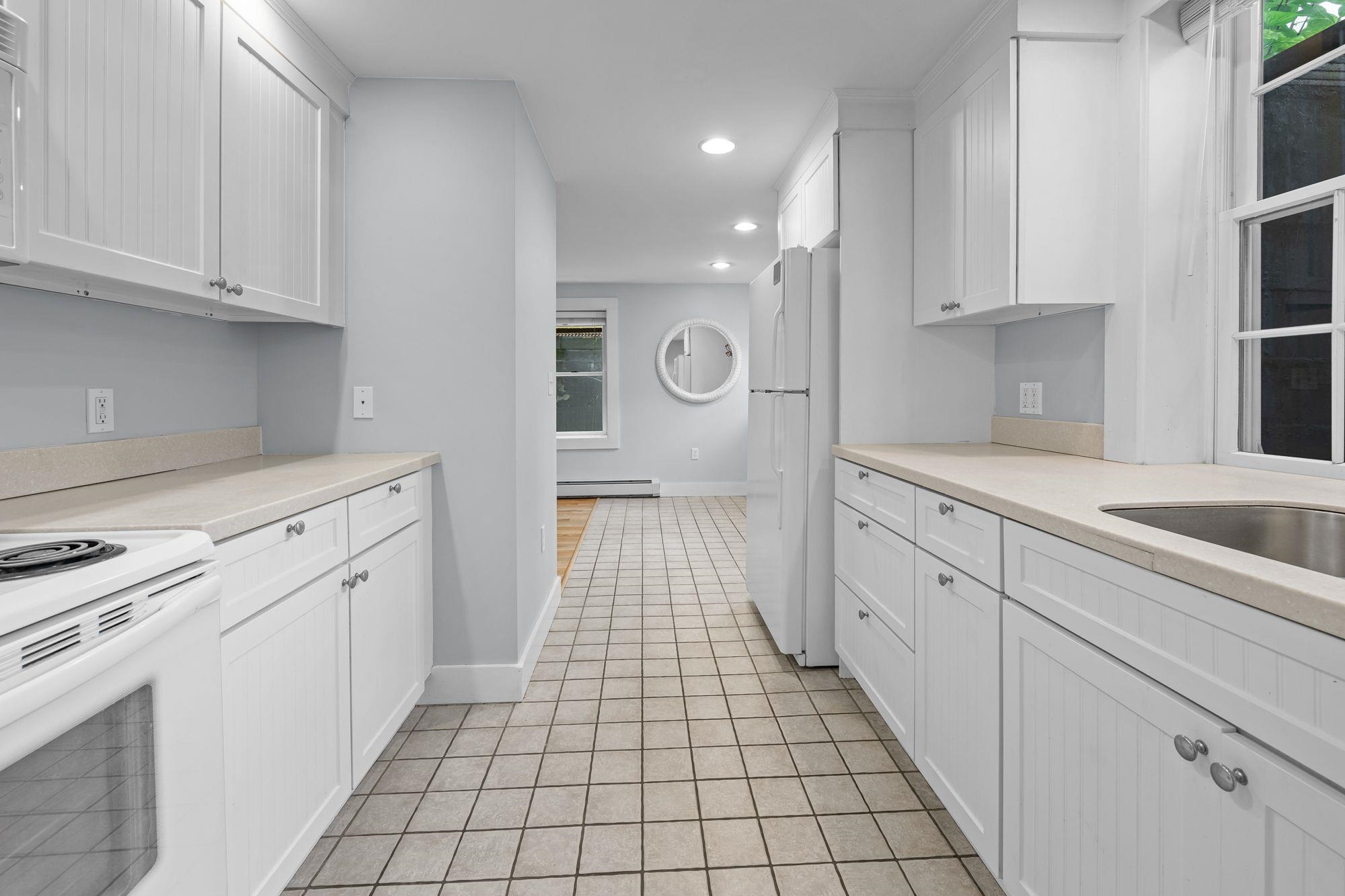 2 Lewin Rd #15, Hanover, NH 03755