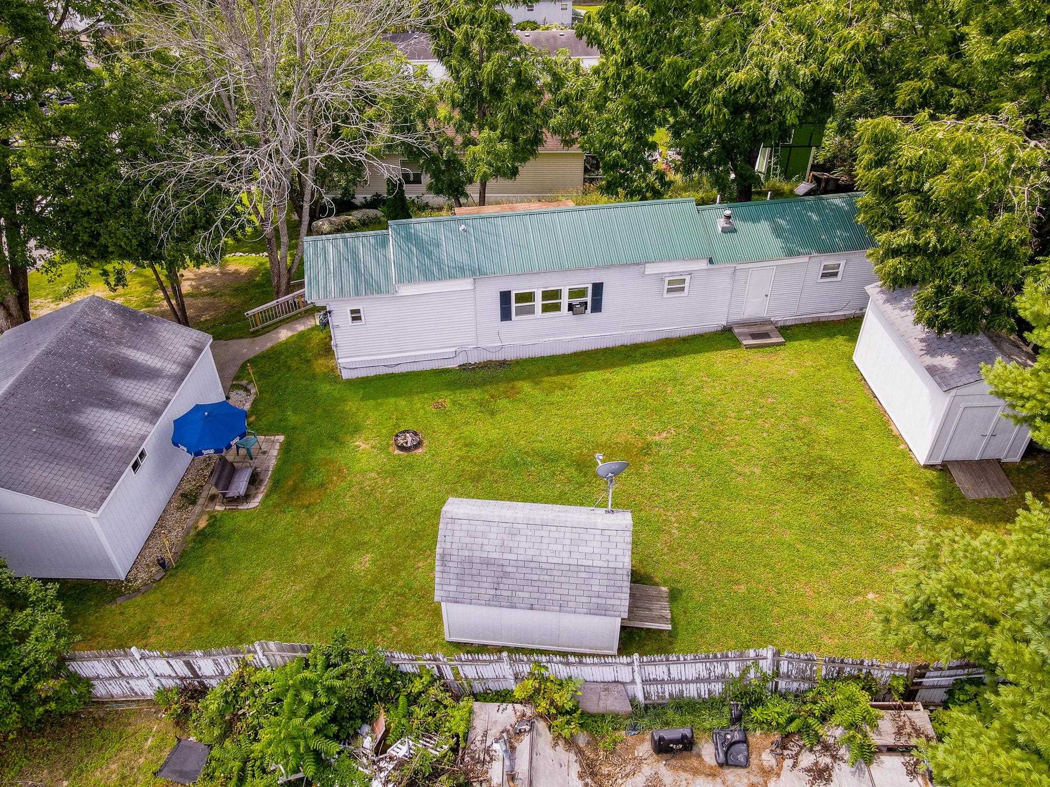 15 Evelyn Ave, Raymond, NH 03077