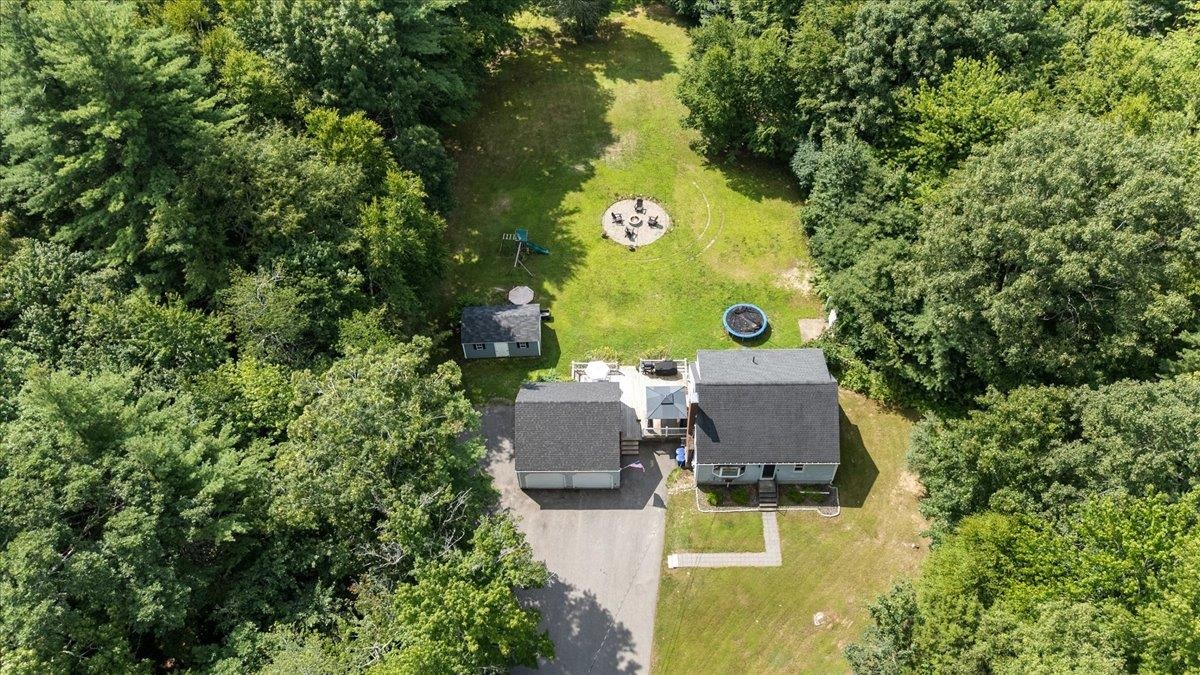 14 Higgins Ave, Sandown, NH 03873