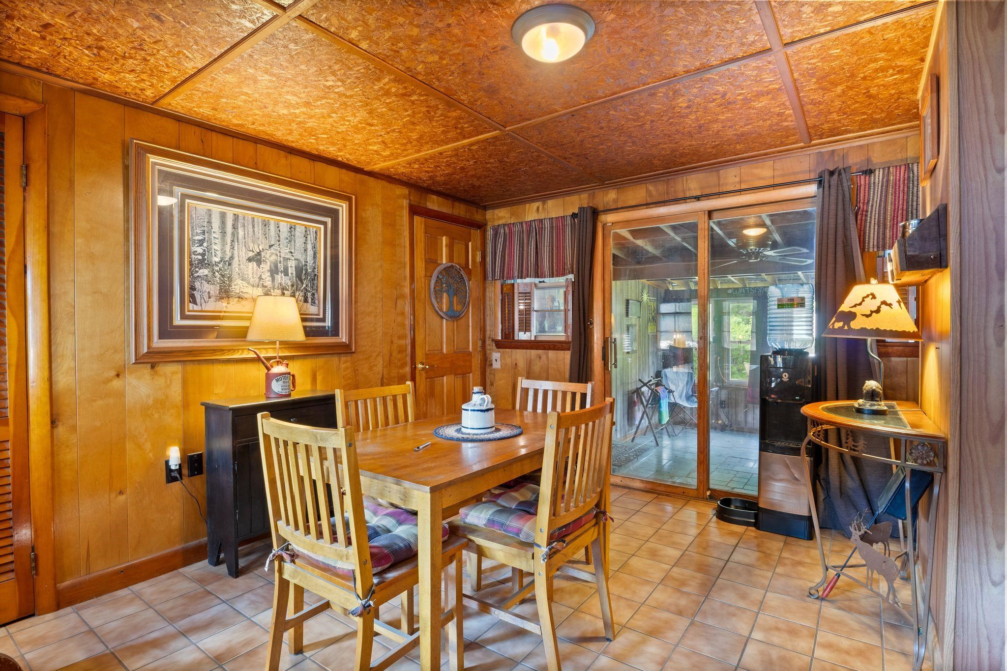 19 Cross Rd, Rochester, NH 03868