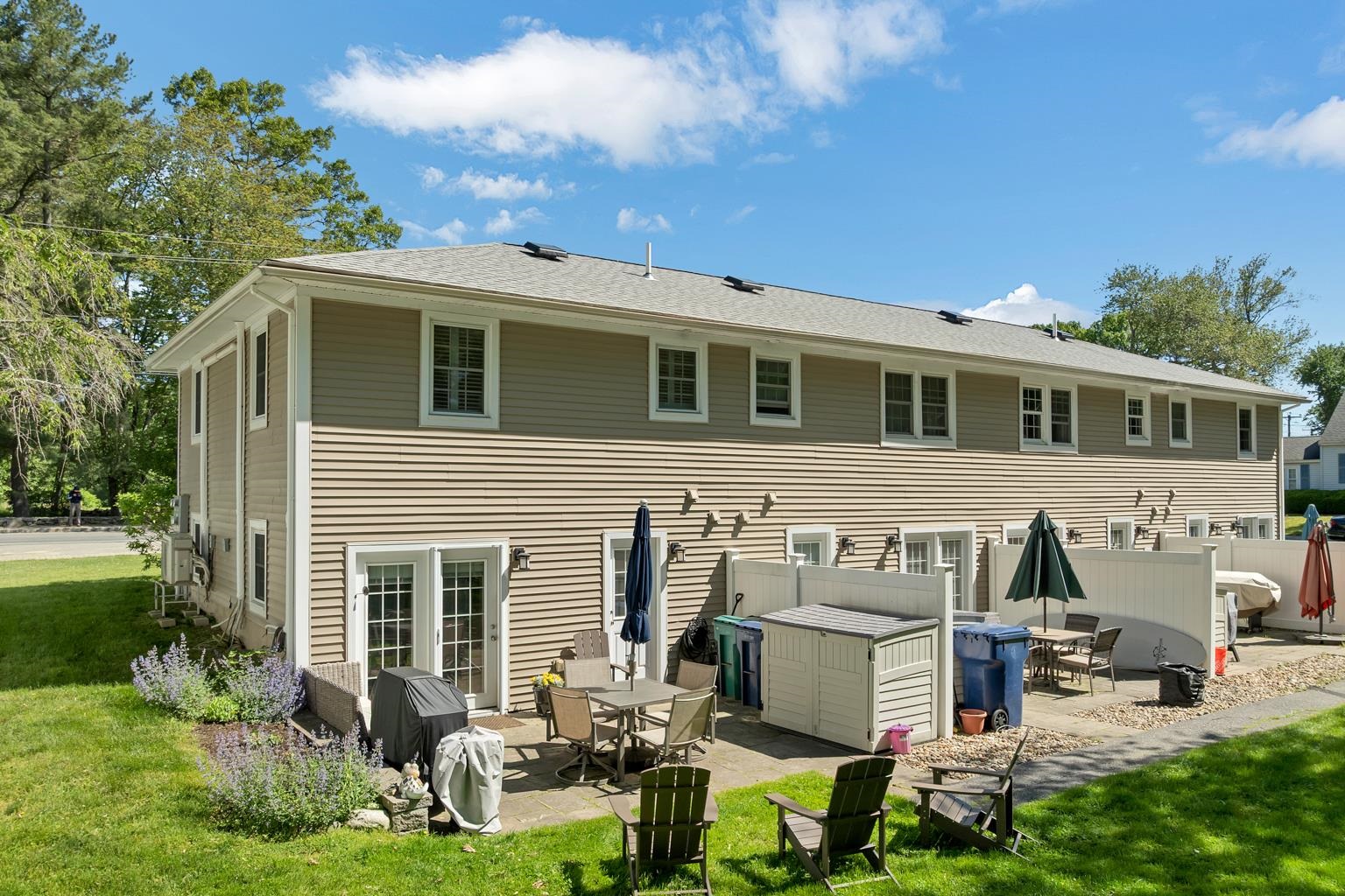 415 High St #1, Hampton, NH 03842