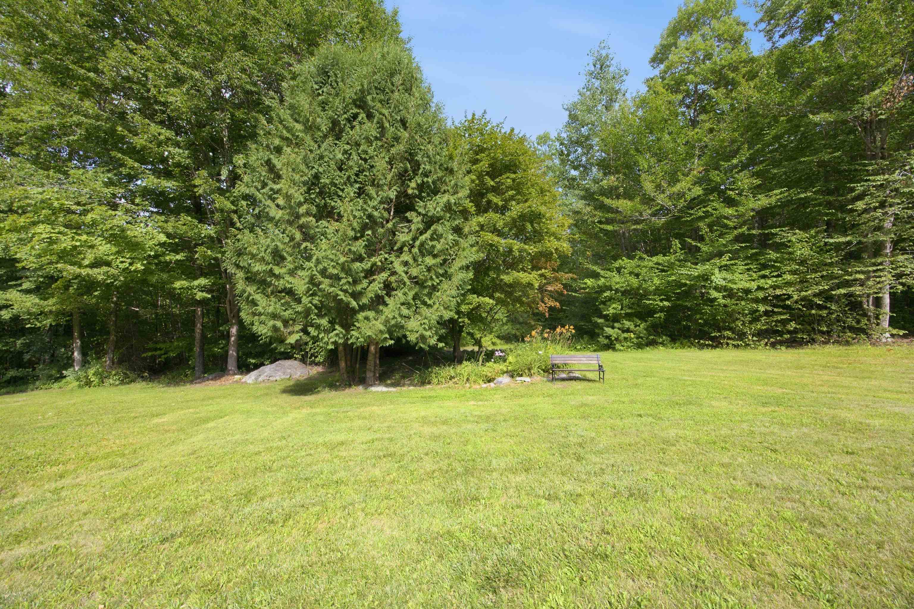 10 Avon Shores Rd, Moultonborough, NH 03254