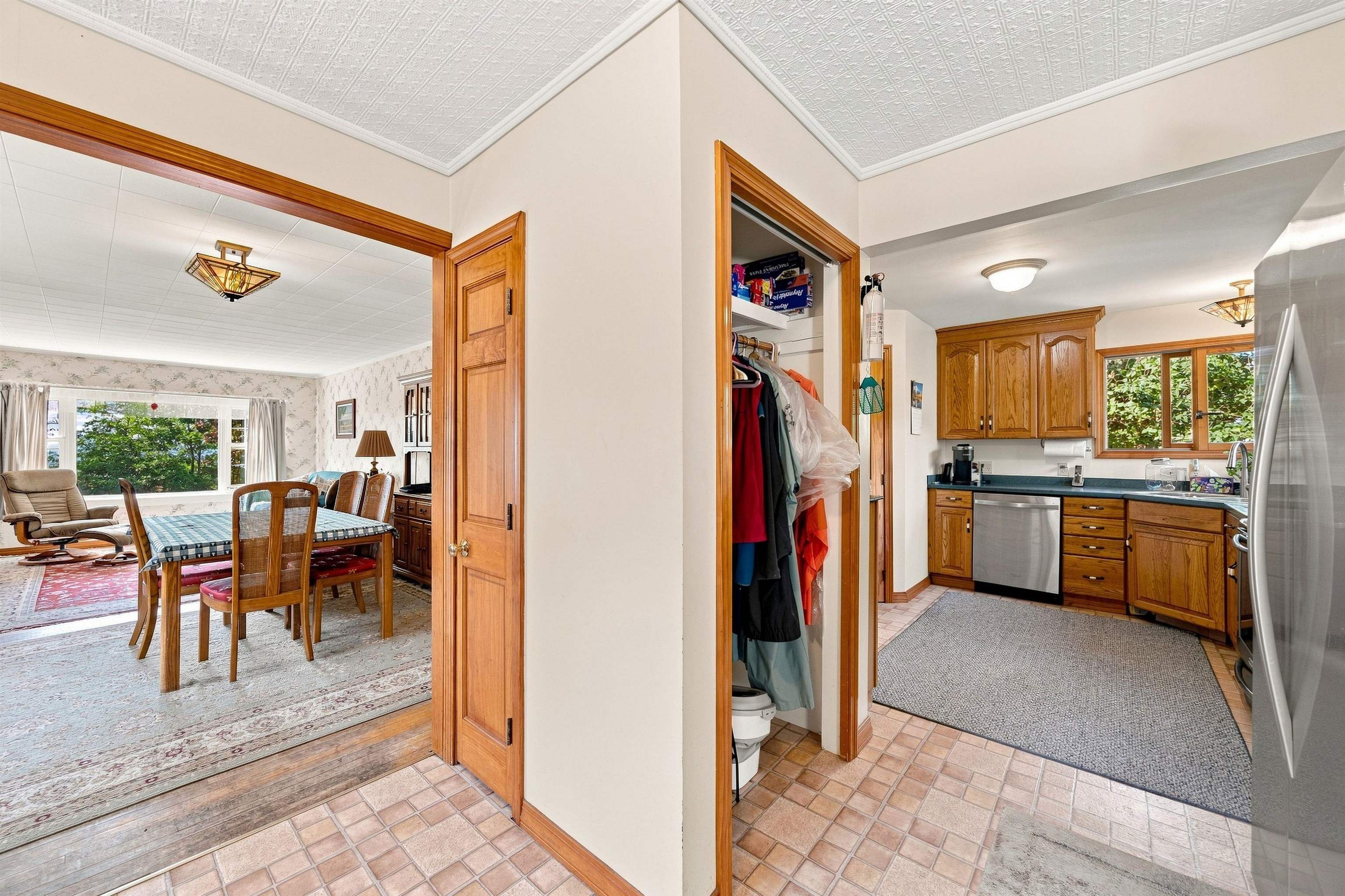 61 Cotton Hill Rd, Gilford, NH 03246