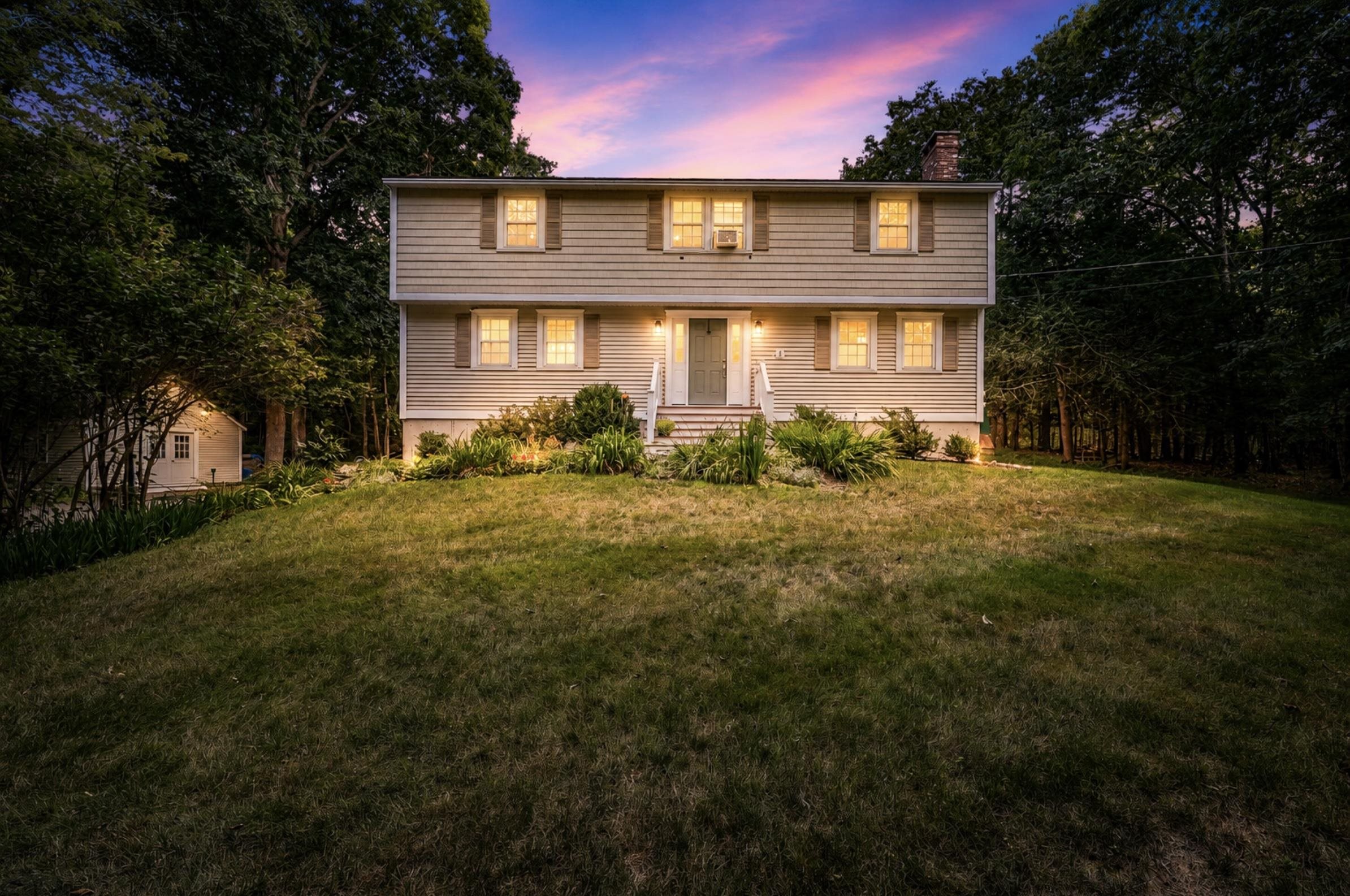 33 Ffrost Dr, Durham, NH 03824