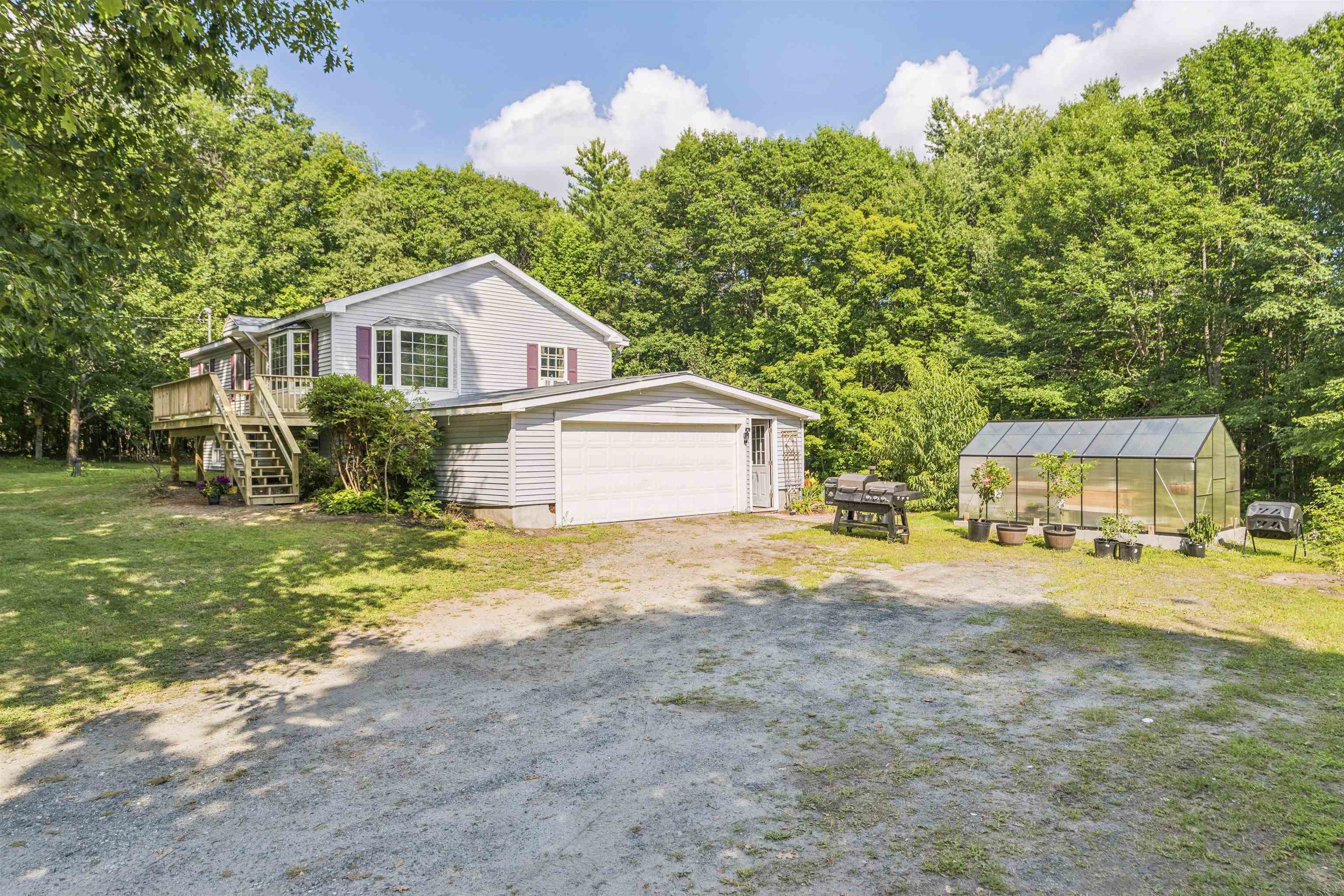 352 Methodist Hill Rd, Enfield, NH 03748